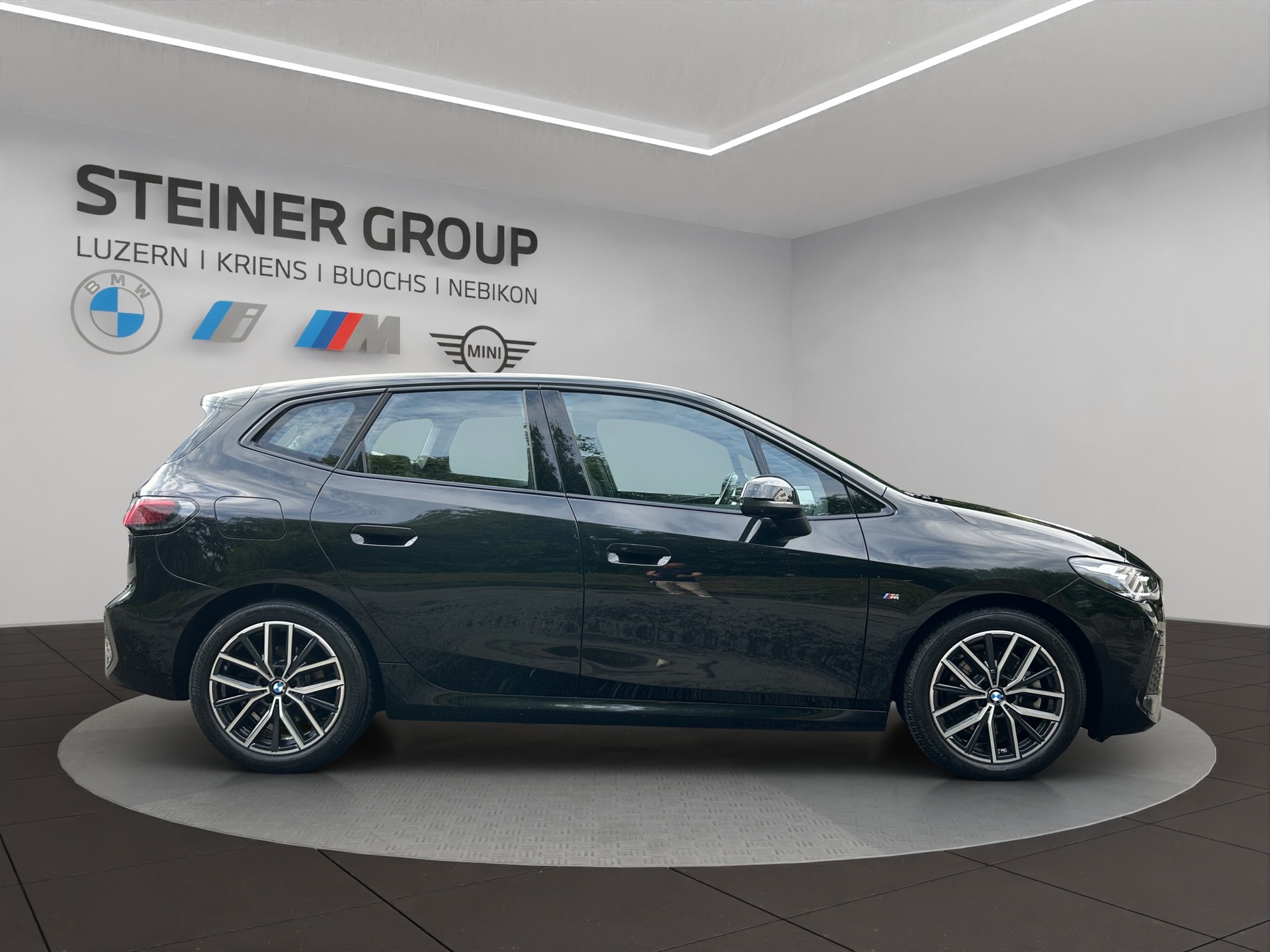 BMW 223i Active Tourer xDrive M Sport DKG-image-3