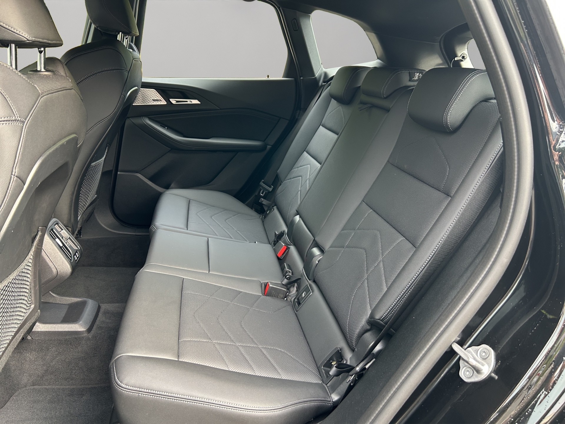 BMW 223i Active Tourer xDrive M Sport DKG-image-17