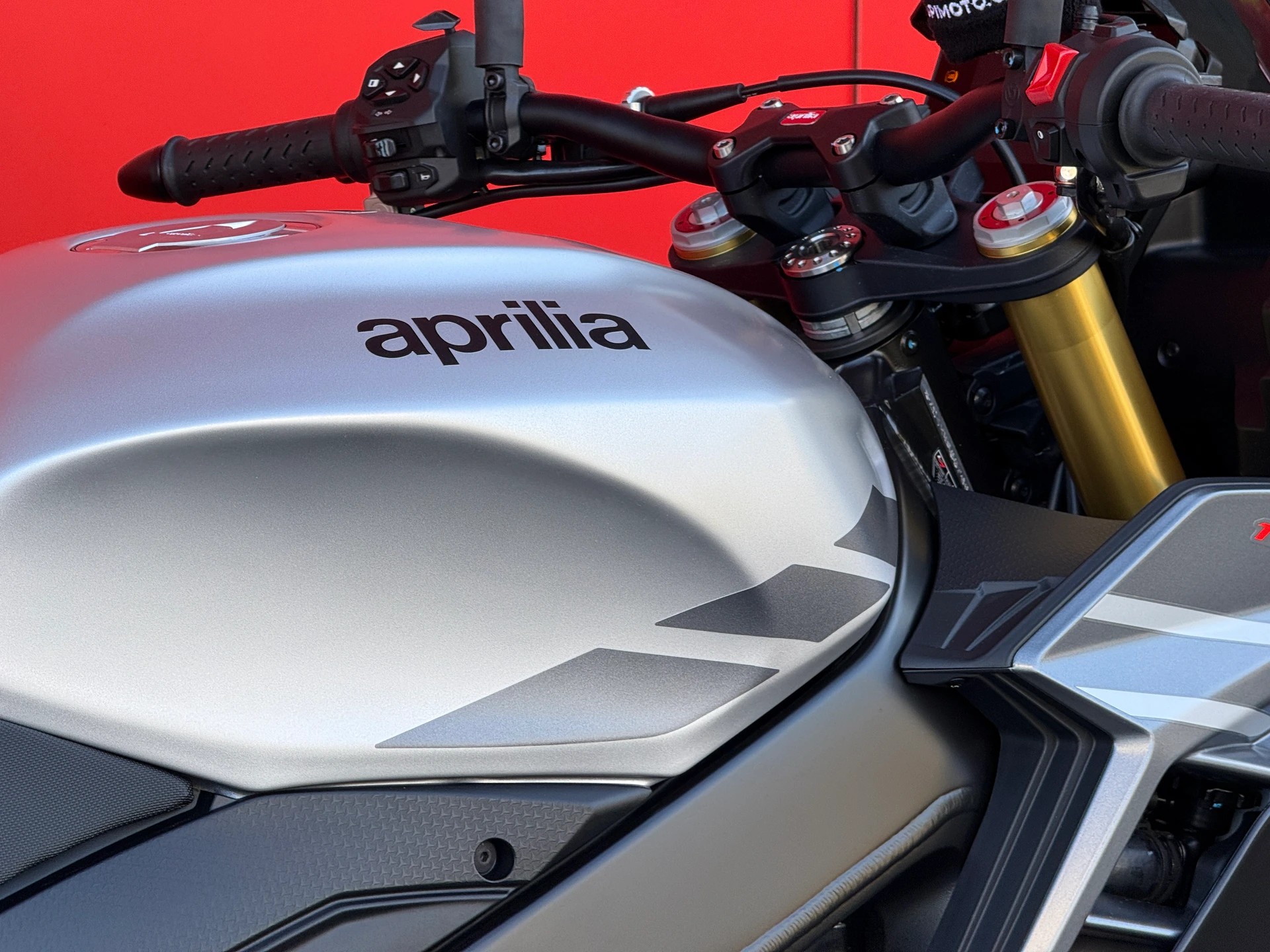 APRILIA Tuono V4 1100 E5+-image-12