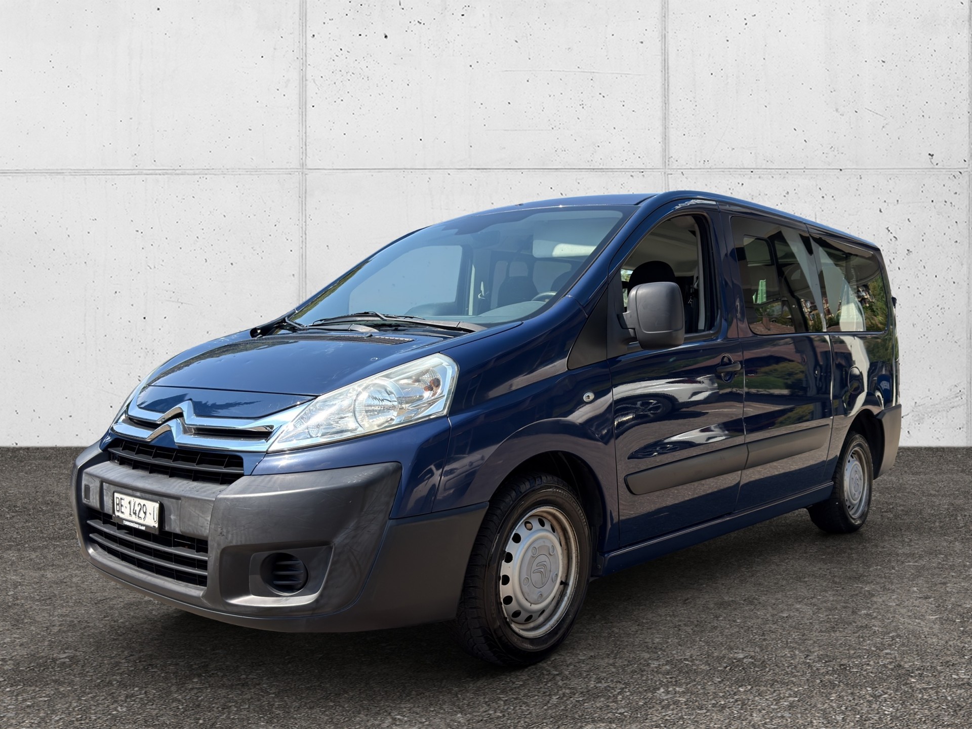 CITROEN Jumpy 2.0 HDi L2H1 Attraction-image-1