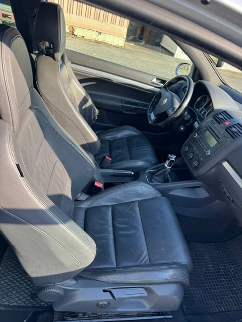 VW Golf 2.0 TFSI GTI-image-12