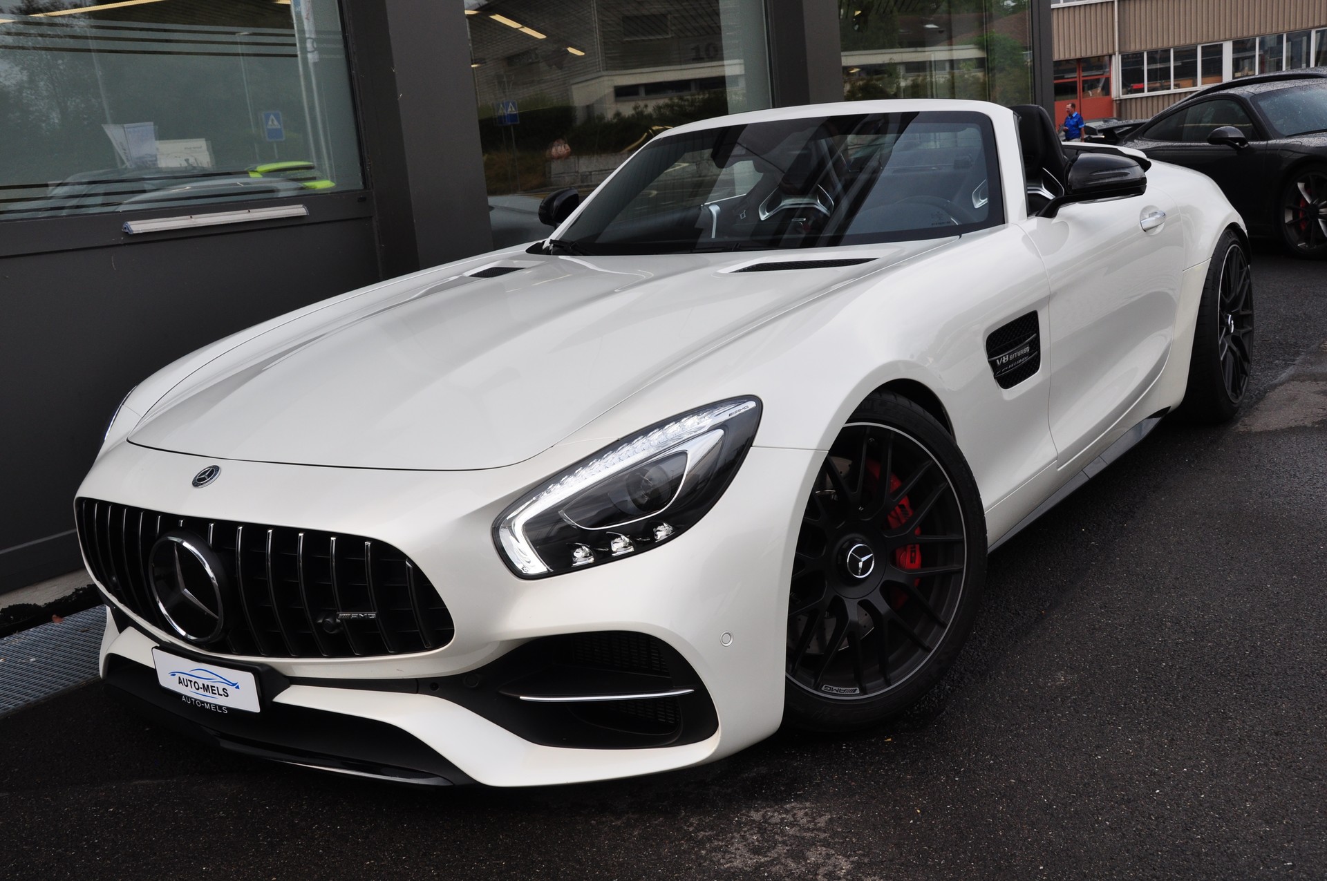MERCEDES-BENZ AMG GT C Roadster Speedshift DCT-showroom-element-1