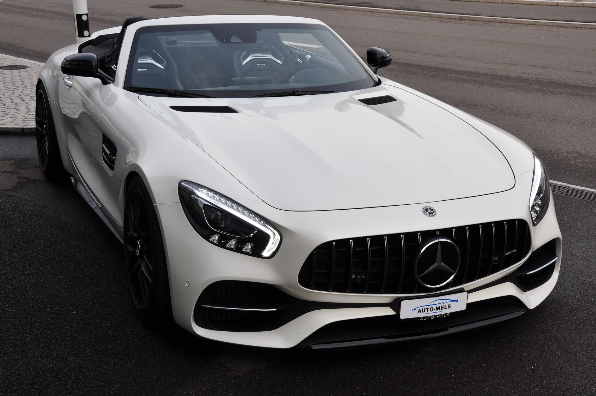 MERCEDES-BENZ AMG GT C Roadster Speedshift DCT-image-9
