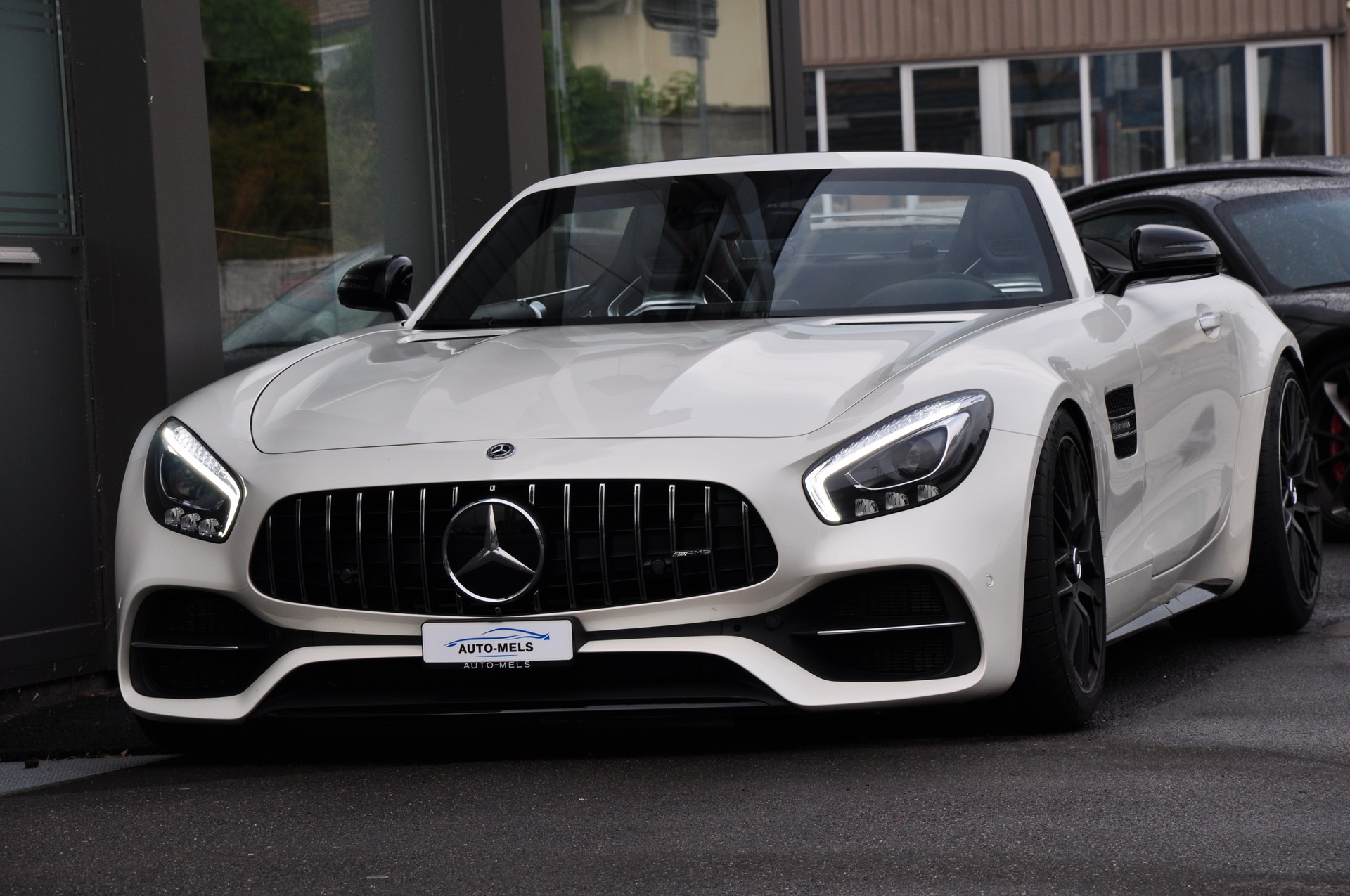 MERCEDES-BENZ AMG GT C Roadster Speedshift DCT-showroom-element-3