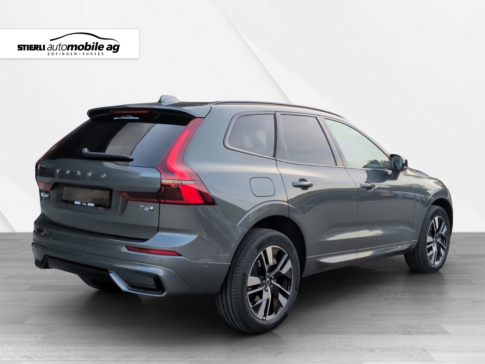 VOLVO XC60 2.0 T6 TE Plus Dark eAWD-image-4