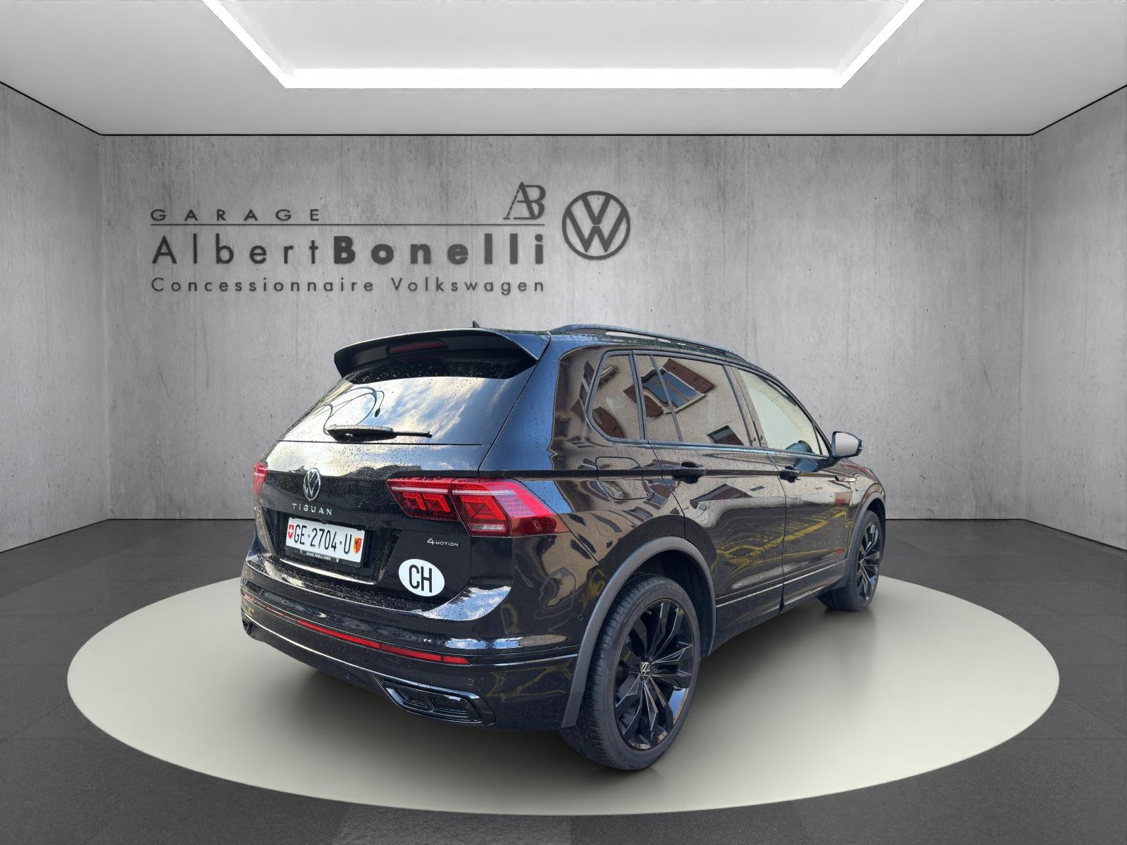 VW Tiguan 2.0TSI R-Line 4Motion DSG-showroom-element-2
