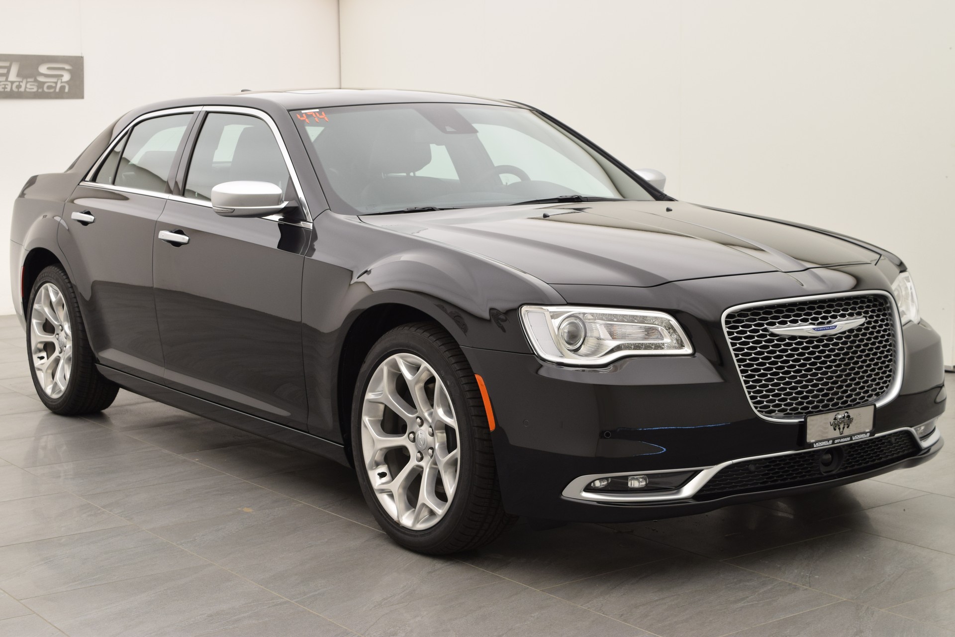 CHRYSLER 300C 5.7 V8-image-3