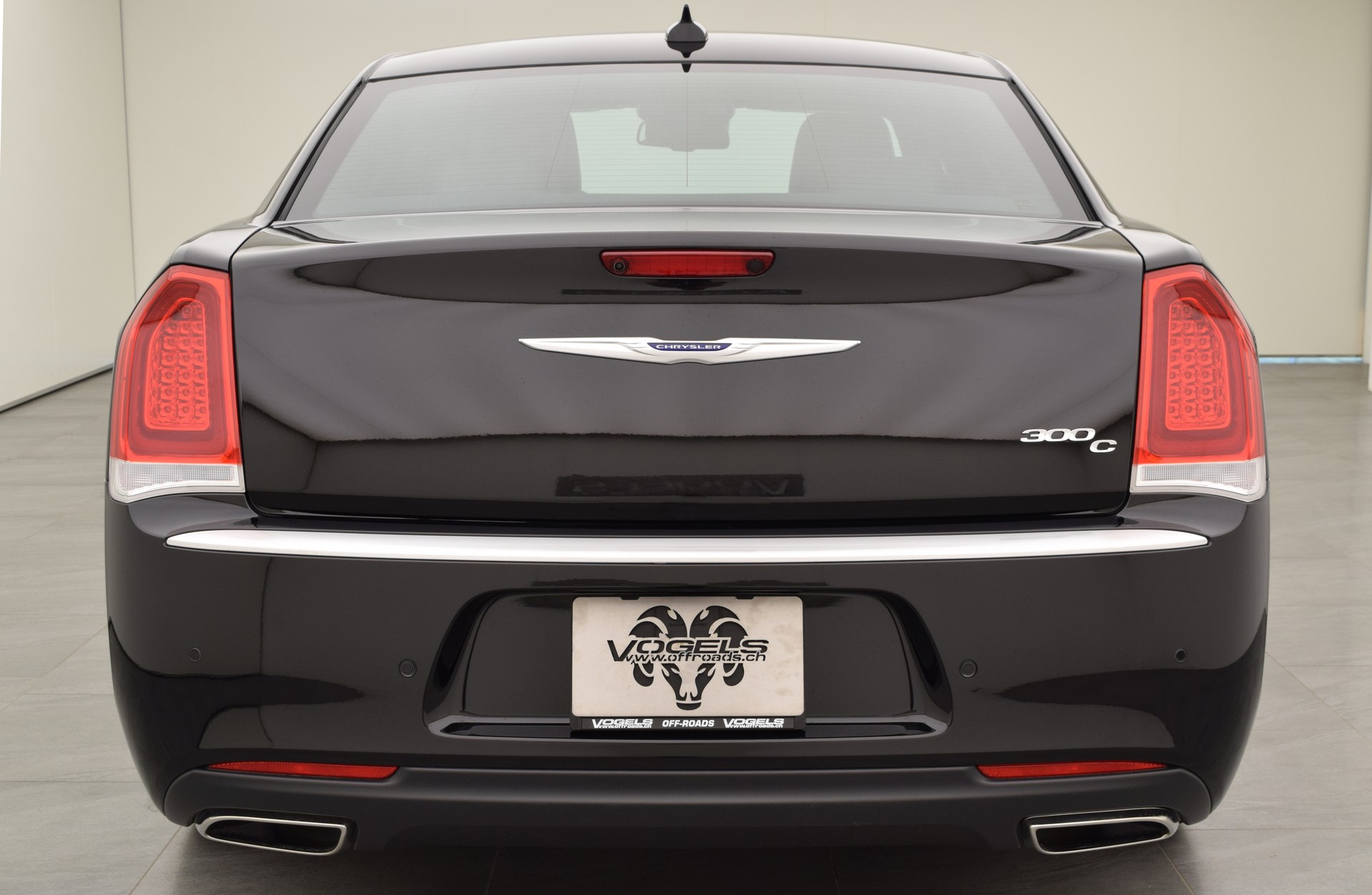 CHRYSLER 300C 5.7 V8-image-5