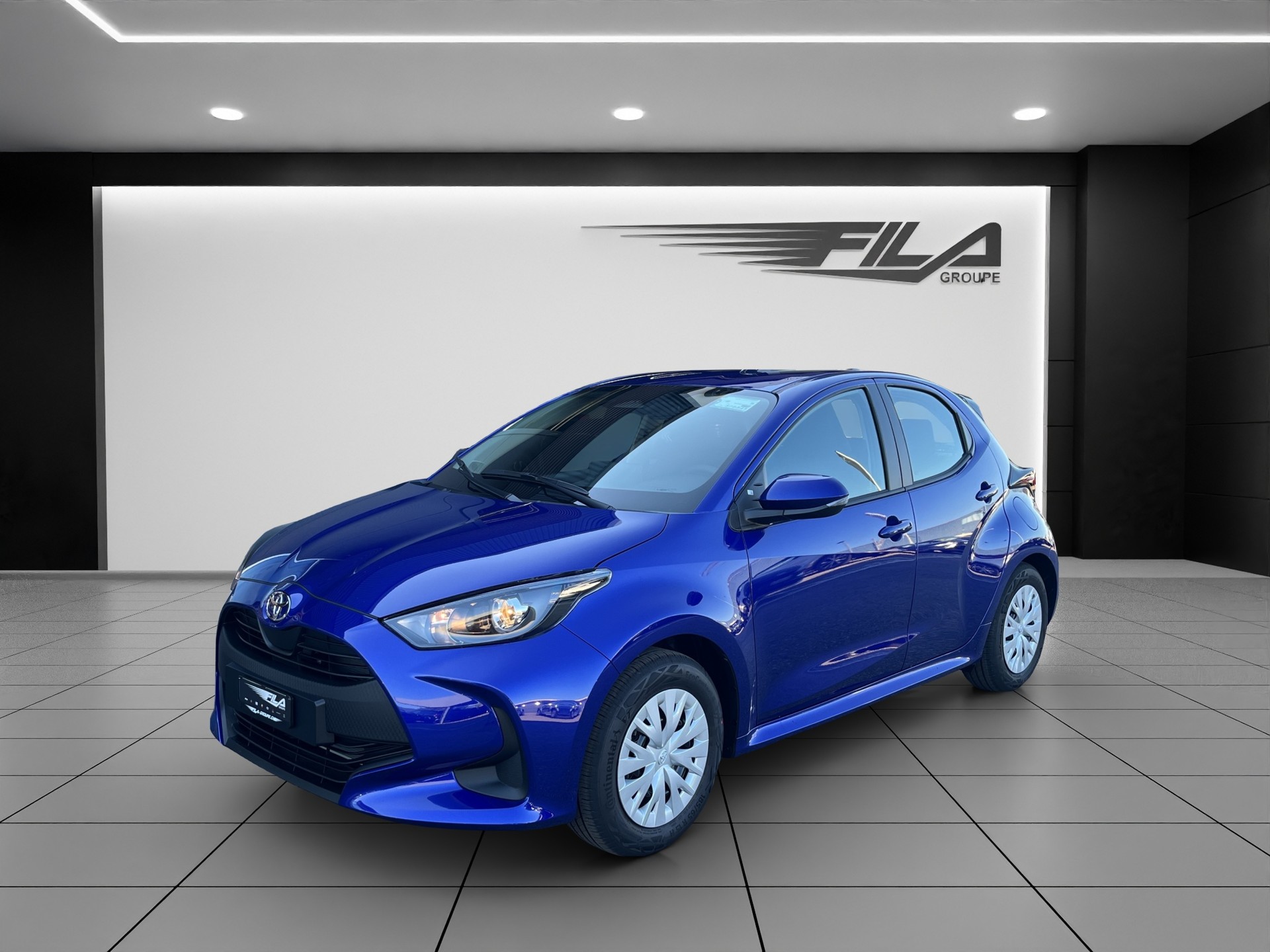 TOYOTA YARIS 1.5 VVT-i HSD Comfo-image-1