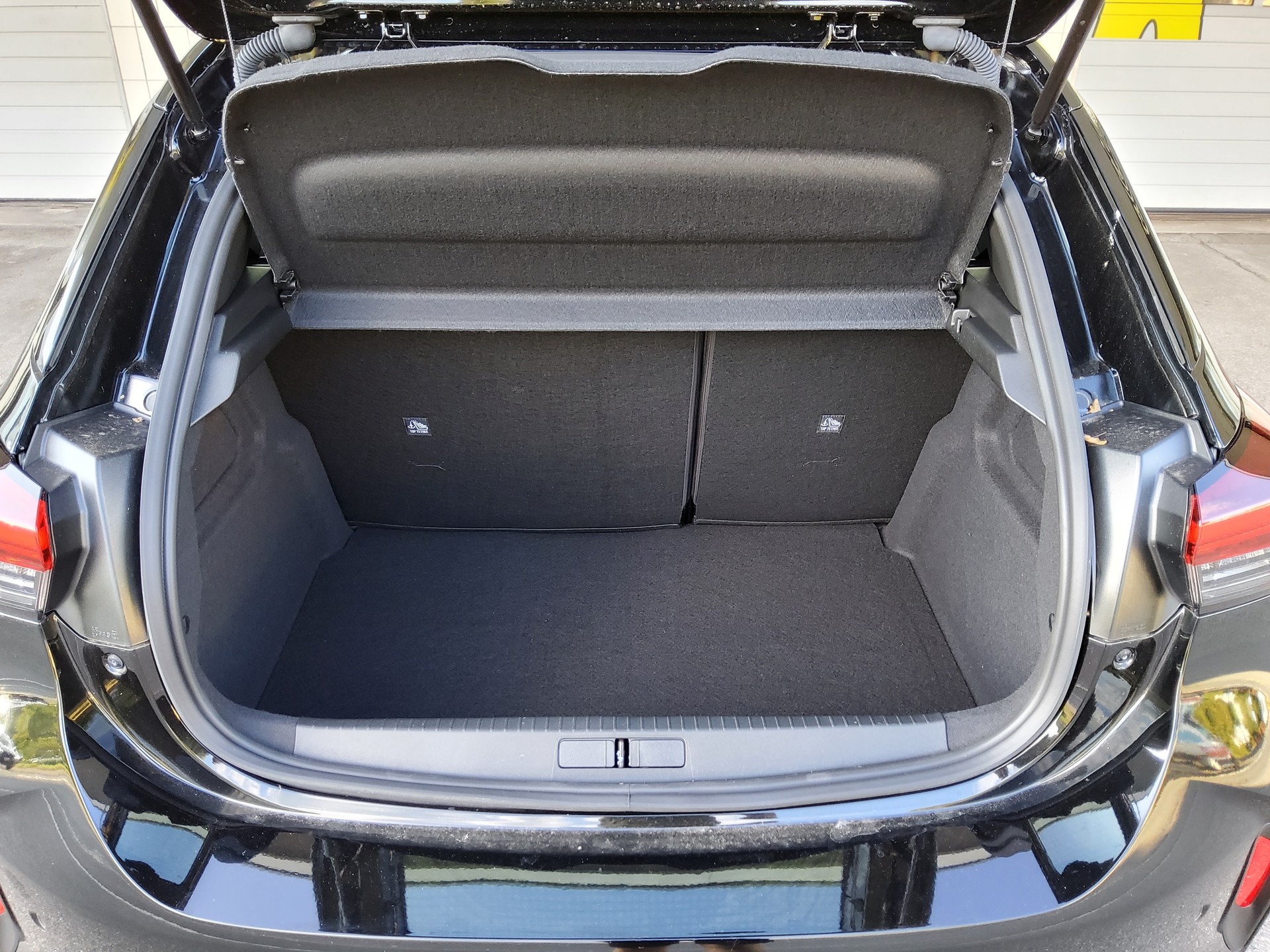 OPEL Corsa e- 51kWh GS-image-10