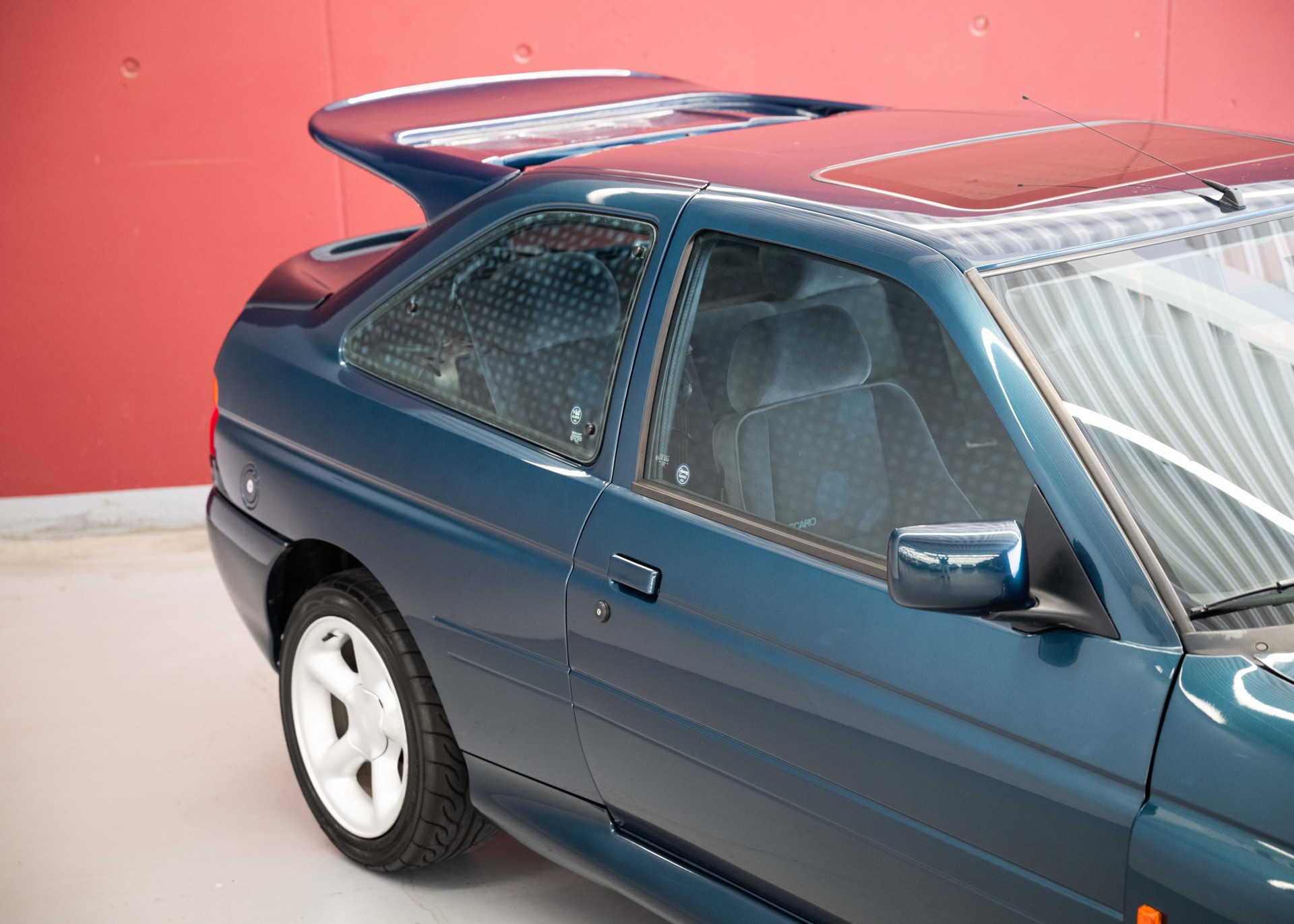 FORD Escort 2.0i RS Cosworth (2nd hand Swiss car, fantastic condition, 1 of 1'143 Turbo T35, 100% original, certified mileage)-image-11