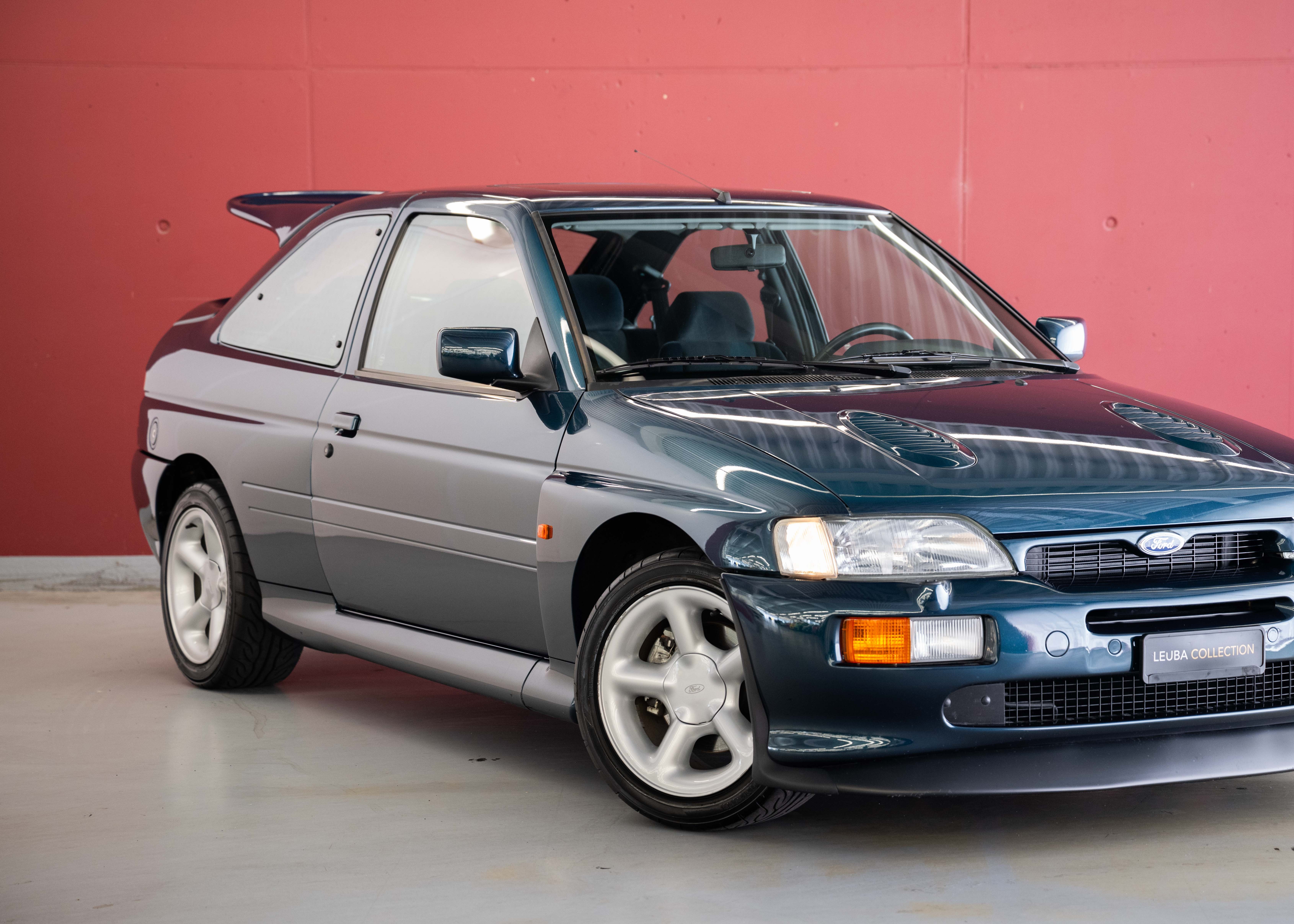 Image FORD ESCORT Escort 2.0i RS Cosworth (2nd hand Swiss car, fantastic condition, 1 of 1'143 Turbo T35, 100% original, certified mileage)