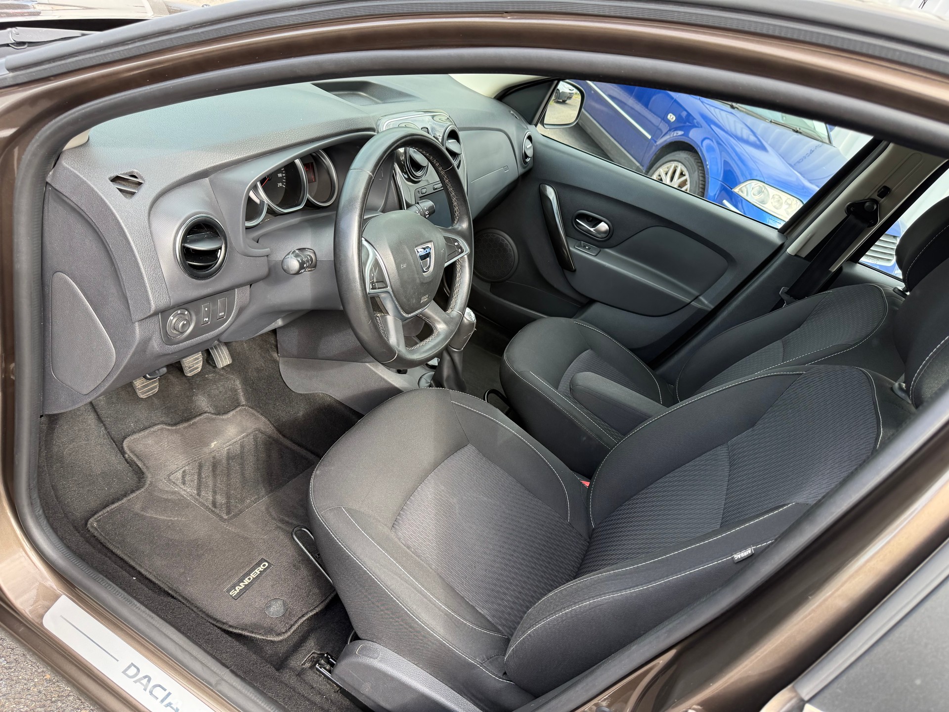 DACIA Sandero TCe 90 Ambiance-image-8