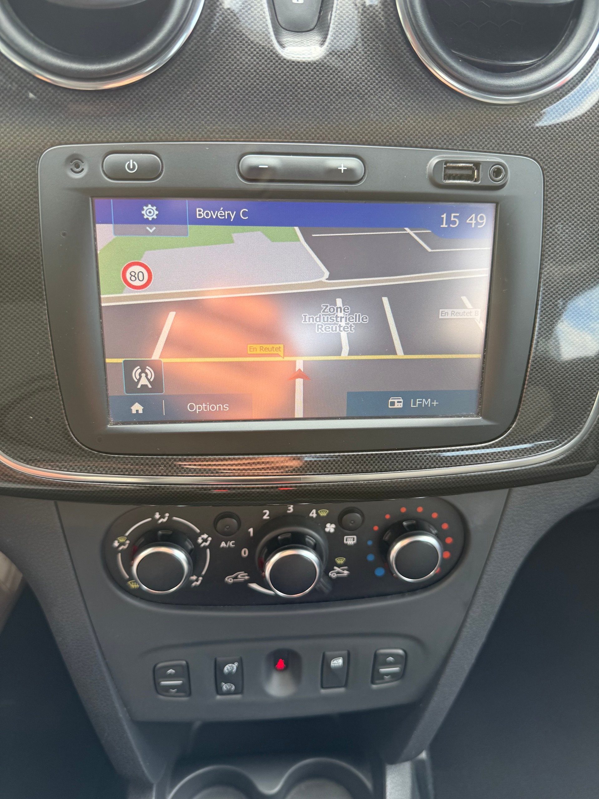 DACIA Sandero TCe 90 Ambiance-image-6