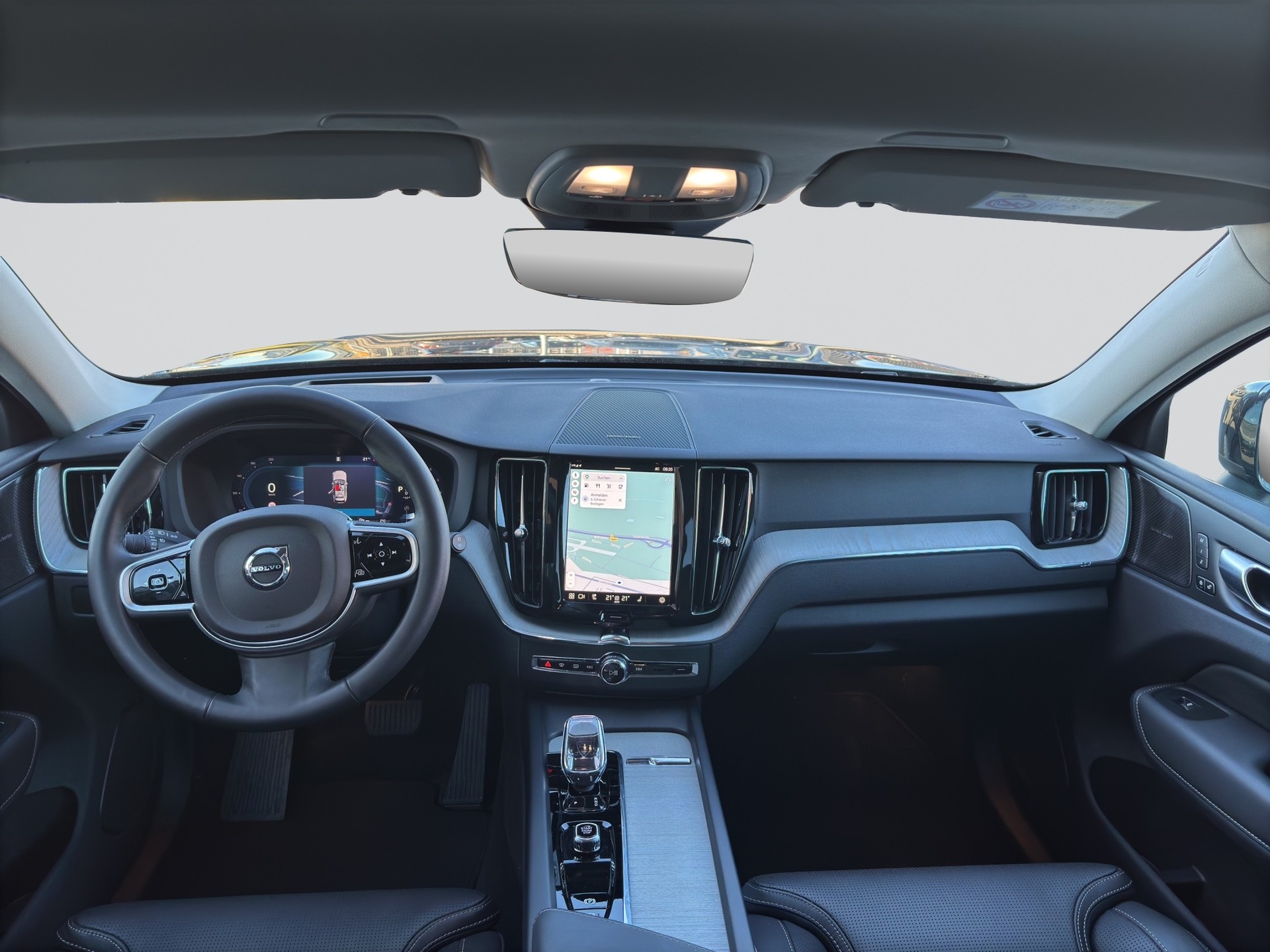 VOLVO XC60 B5 Benzin Mild Hybrid AWD Plus Dark Geartronic-image-14