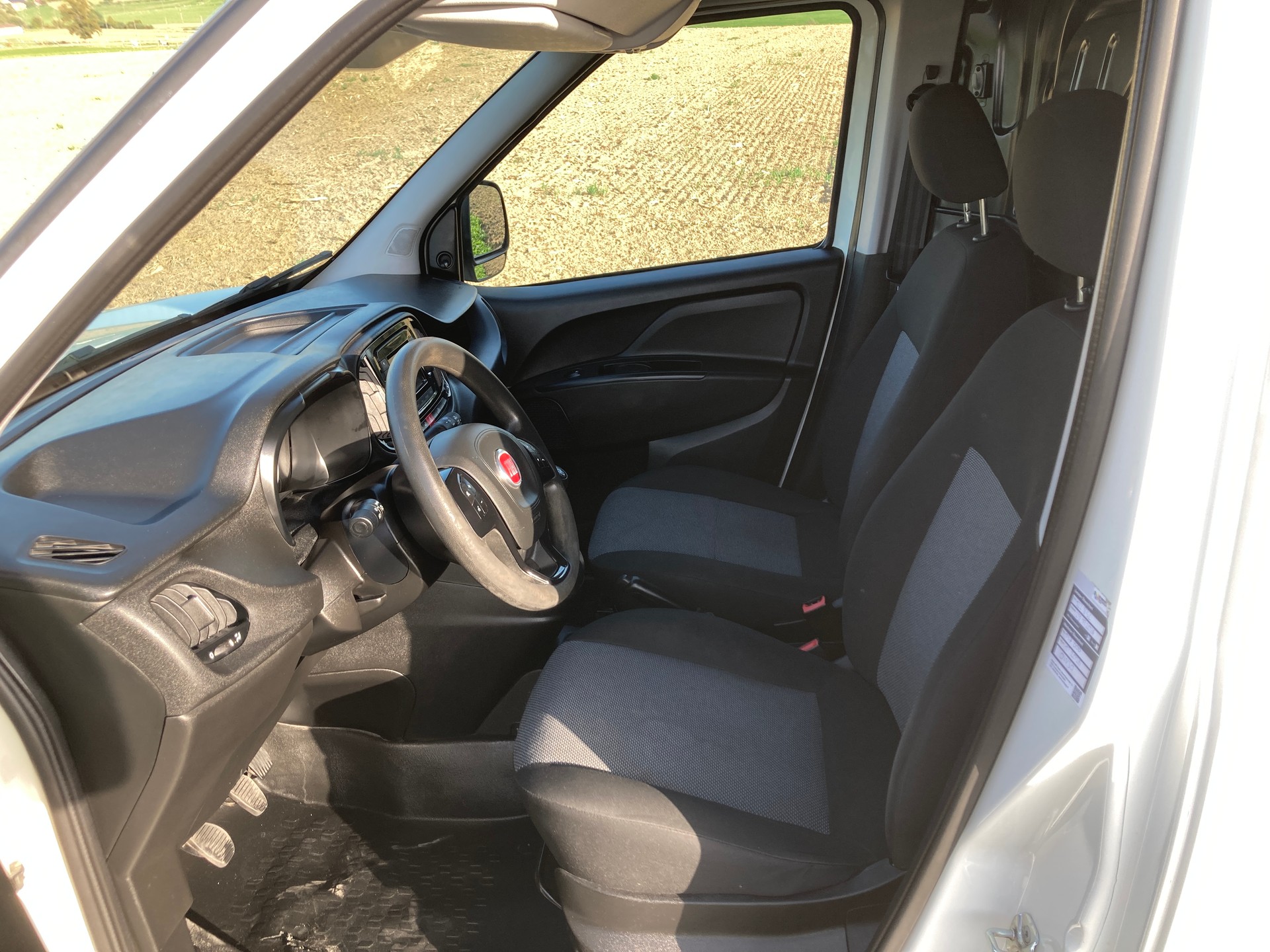 FIAT Doblò 1.3 Multijet Cargo Easy Pro-image-8