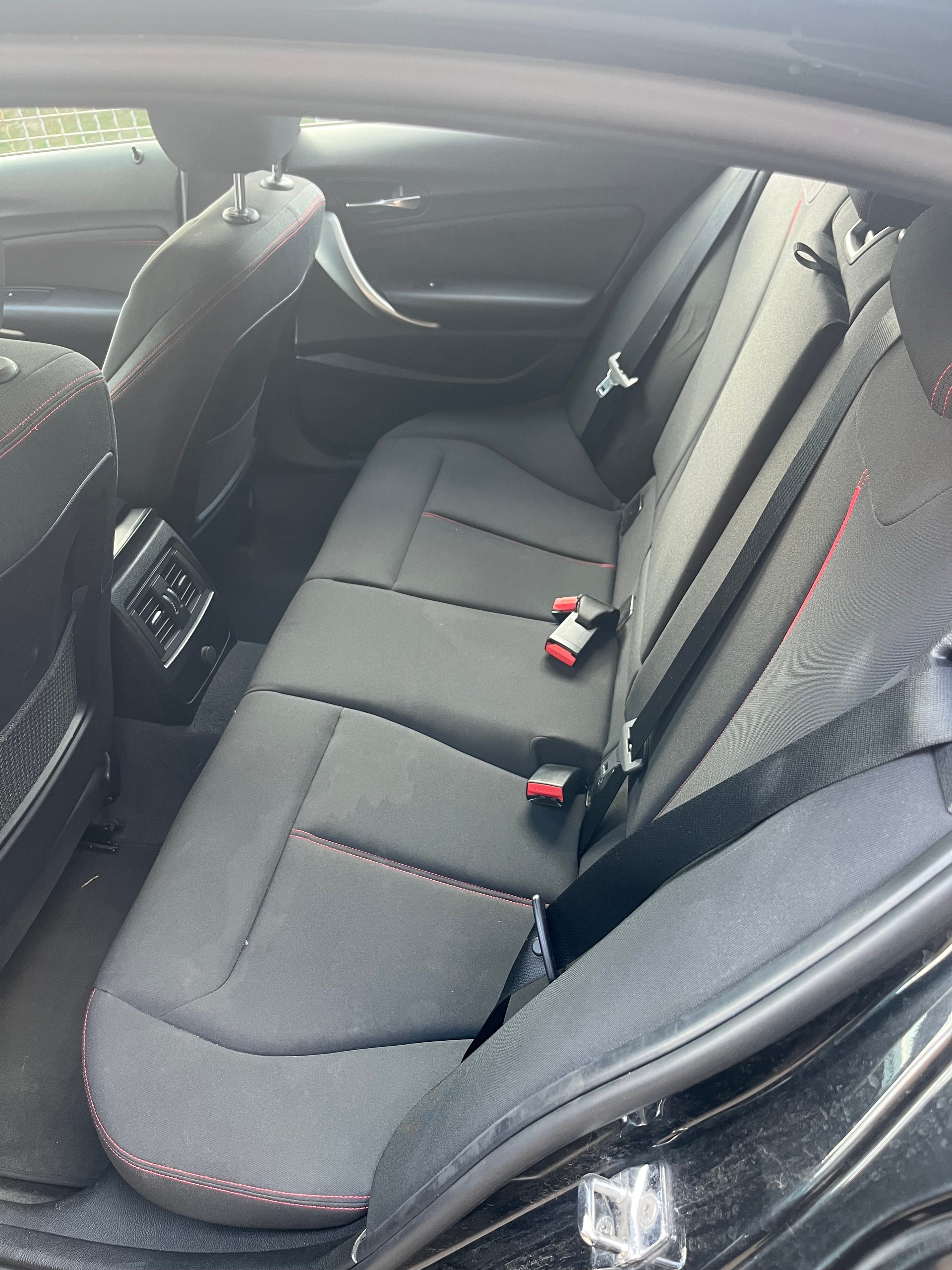 BMW 118i Sport Line Steptronic-image-4