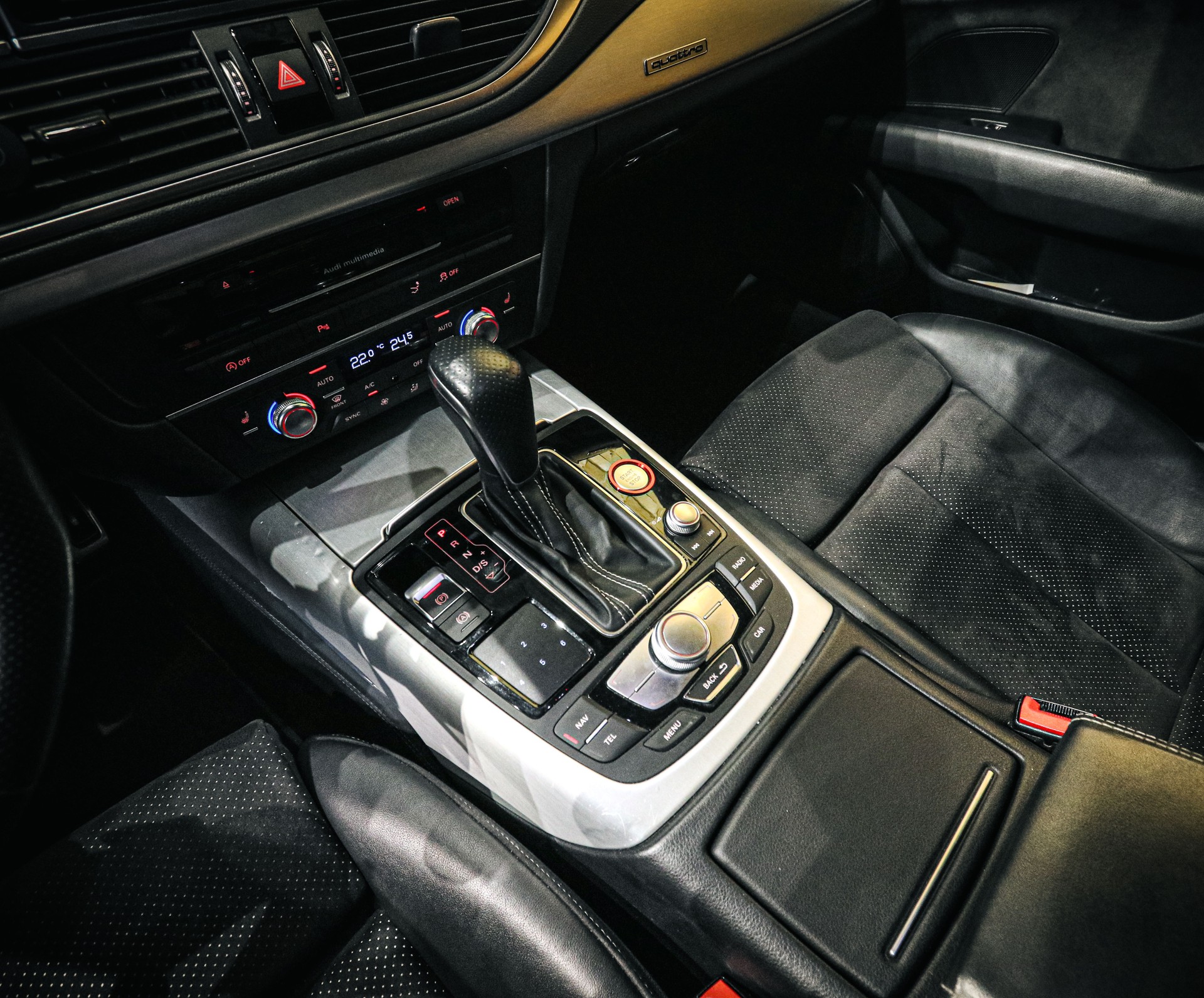 AUDI A7 Sportback 3.0 TDI quattro S-tronic-image-17