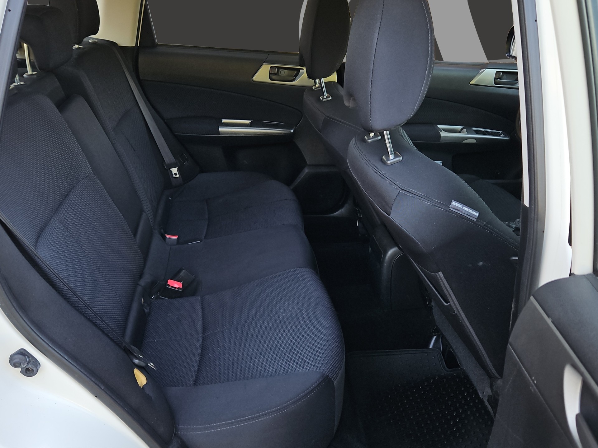 SUBARU Forester 2.0XS Comfort manuelles Getriebe mit Untersetzung und Anhängerkupplung-image-15