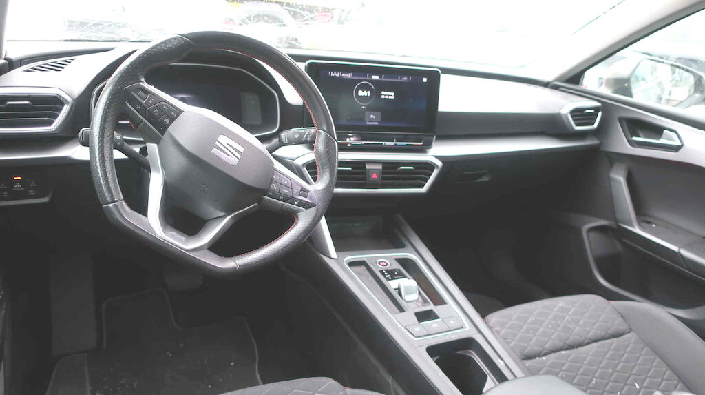 SEAT Leon ST 2.0 TDI EVO DSG 4Drive FR-image-7