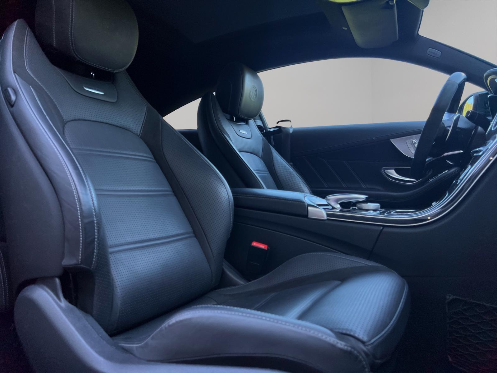 MERCEDES-BENZ C 63 S AMG 9G-tronic-image-12