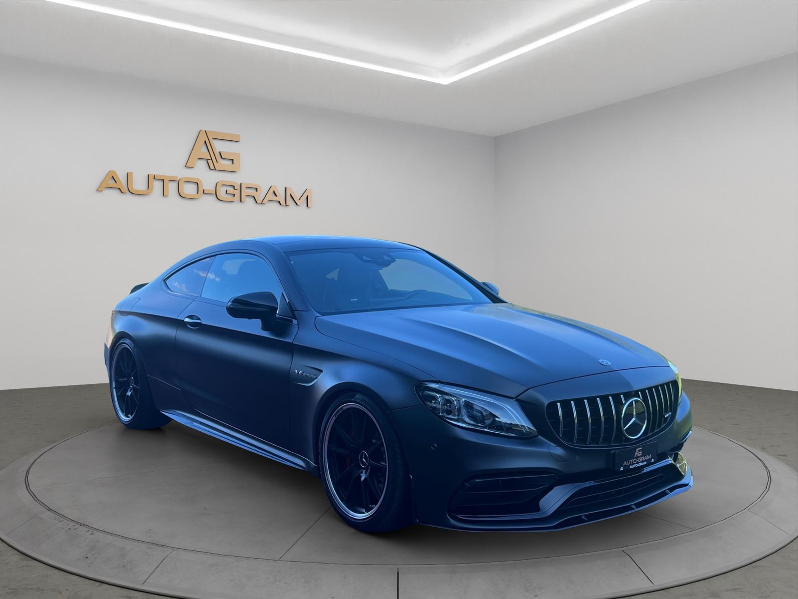 MERCEDES-BENZ C 63 S AMG 9G-tronic-image-6