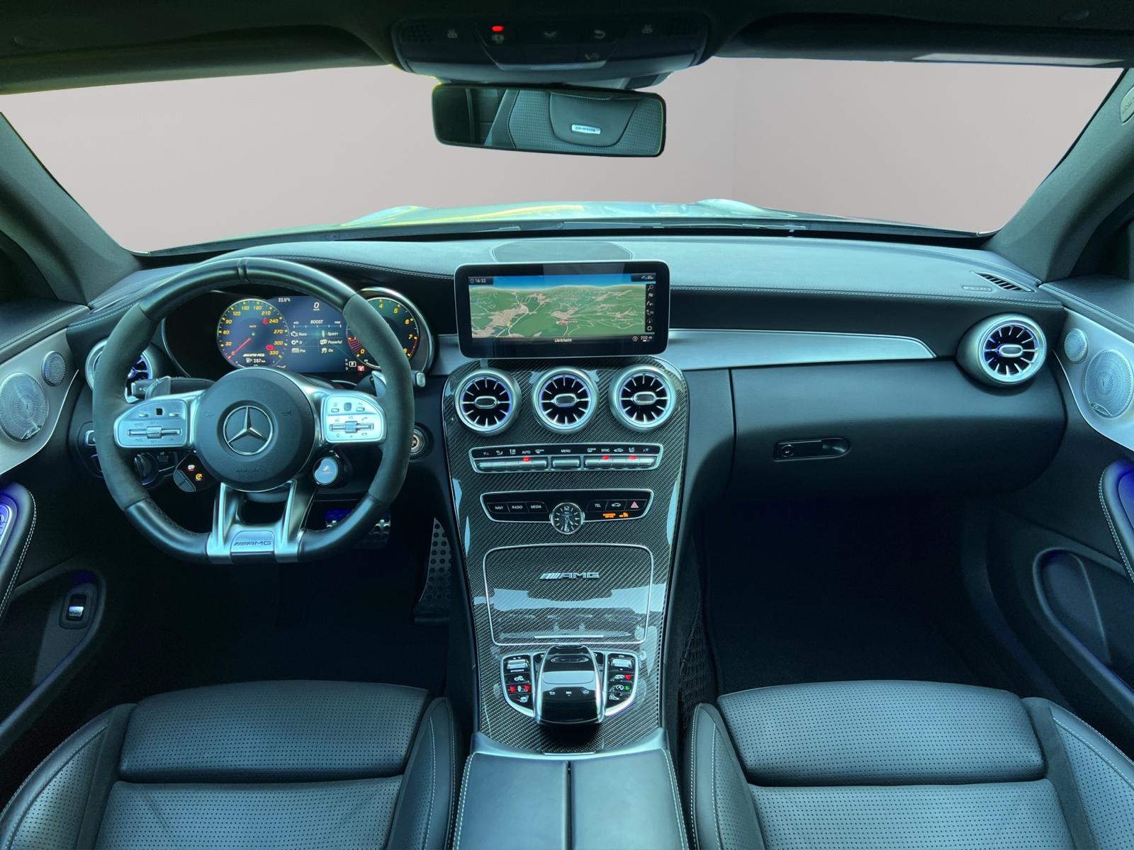 MERCEDES-BENZ C 63 S AMG 9G-tronic-image-13