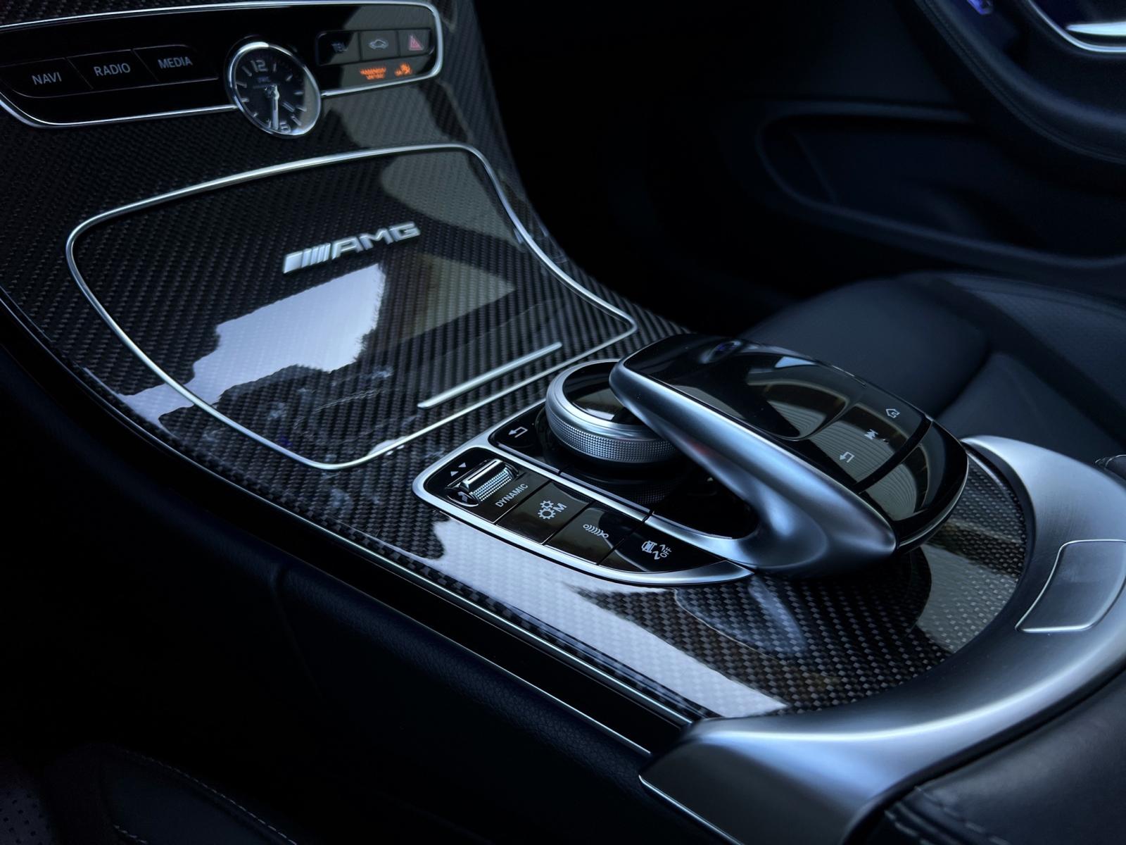 MERCEDES-BENZ C 63 S AMG 9G-tronic-image-19