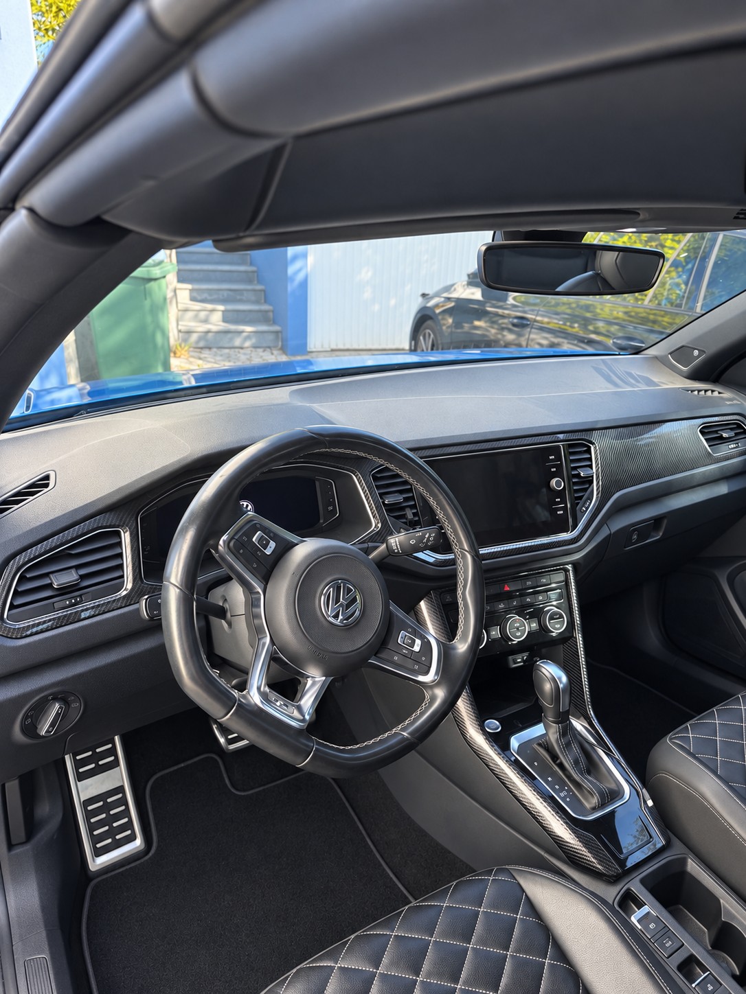 VW 1.5 TSI R-Line DSG-image-2