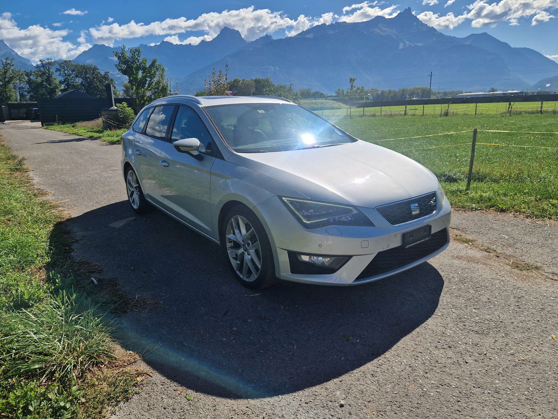 SEAT Leon ST 1.8 TSI FR Line-image-2