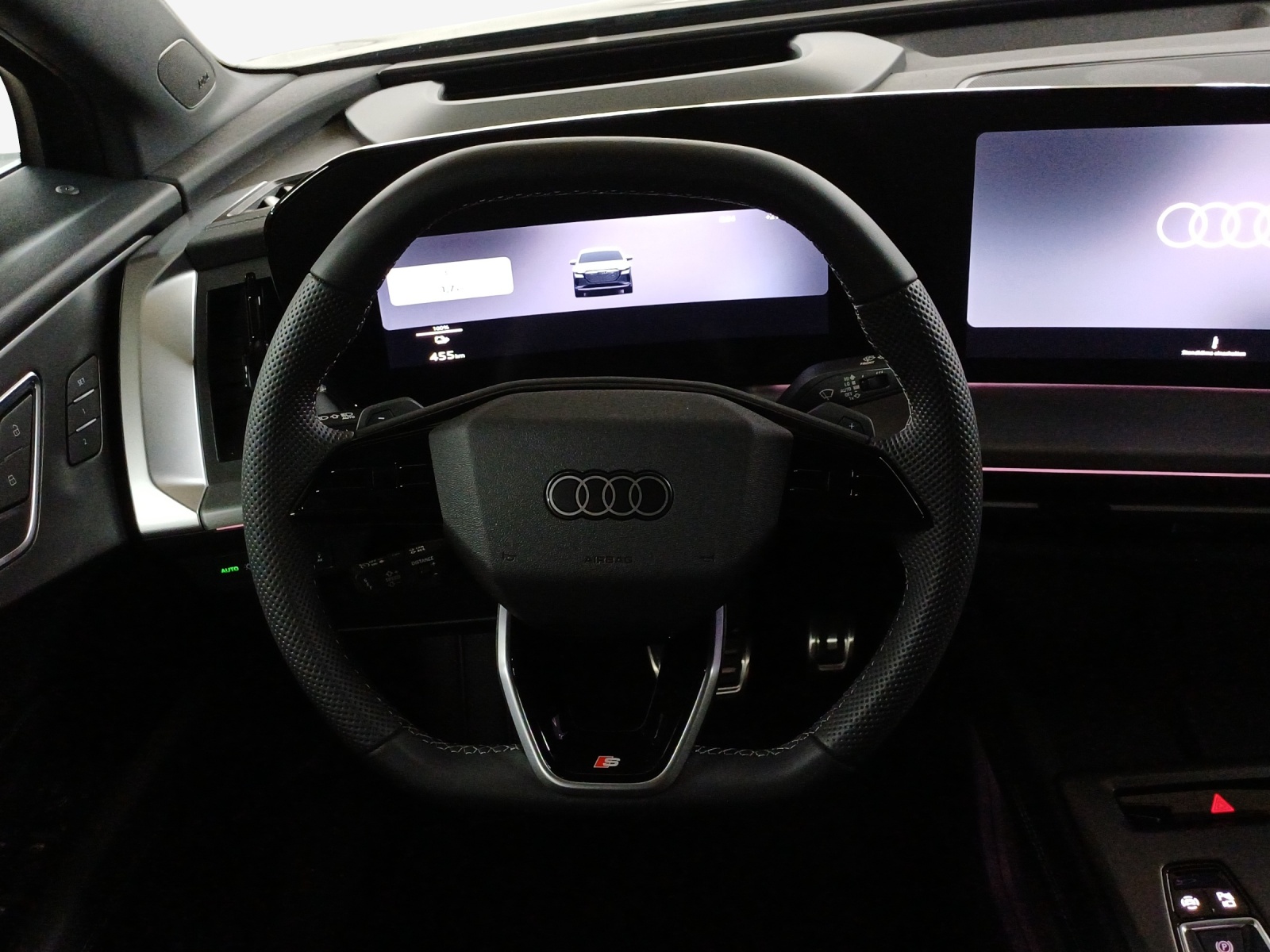 AUDI Q4 Sportback e-tron quattro performance Swiss Ski-image-9