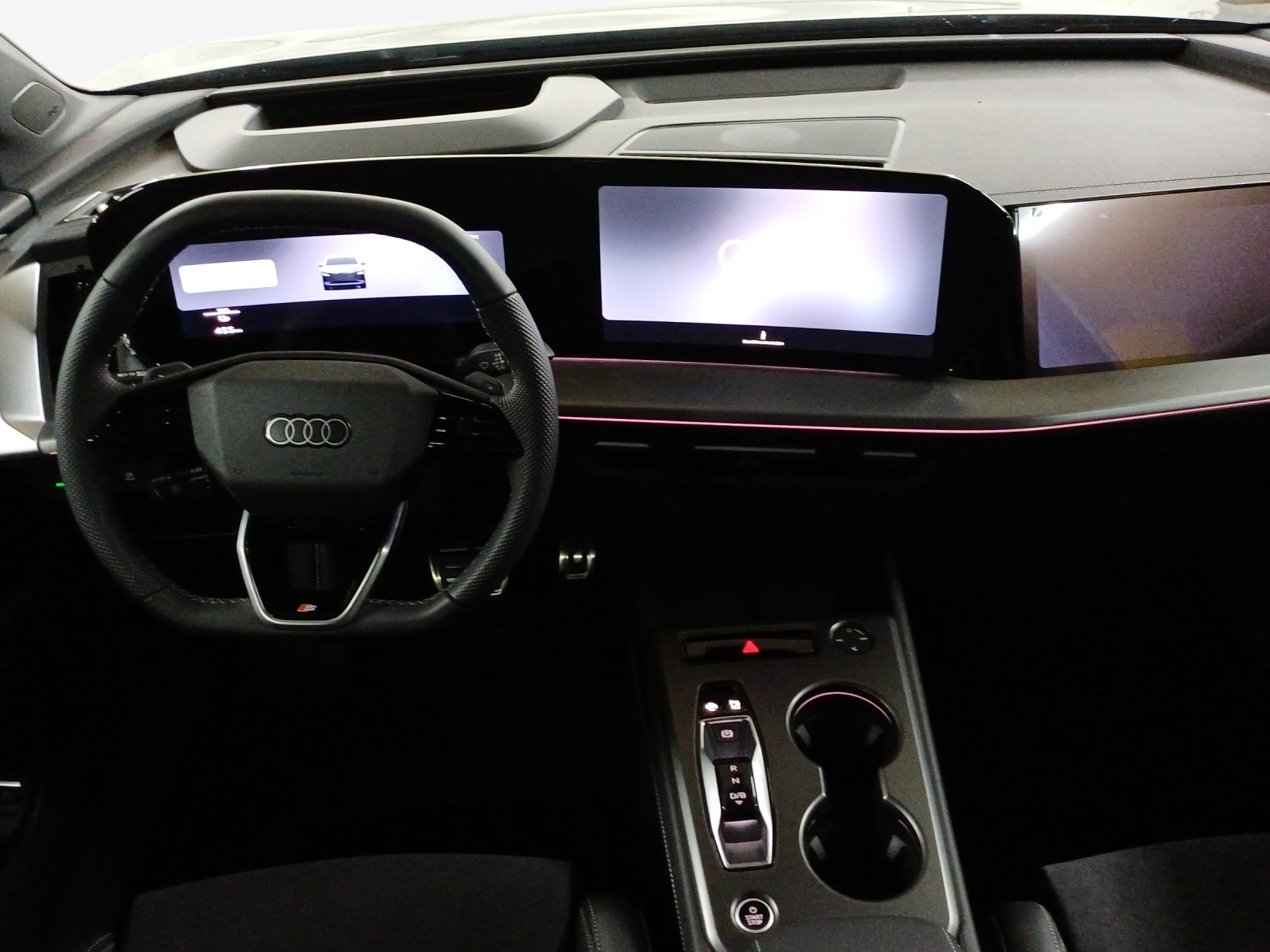 AUDI Q4 Sportback e-tron quattro performance Swiss Ski-image-8