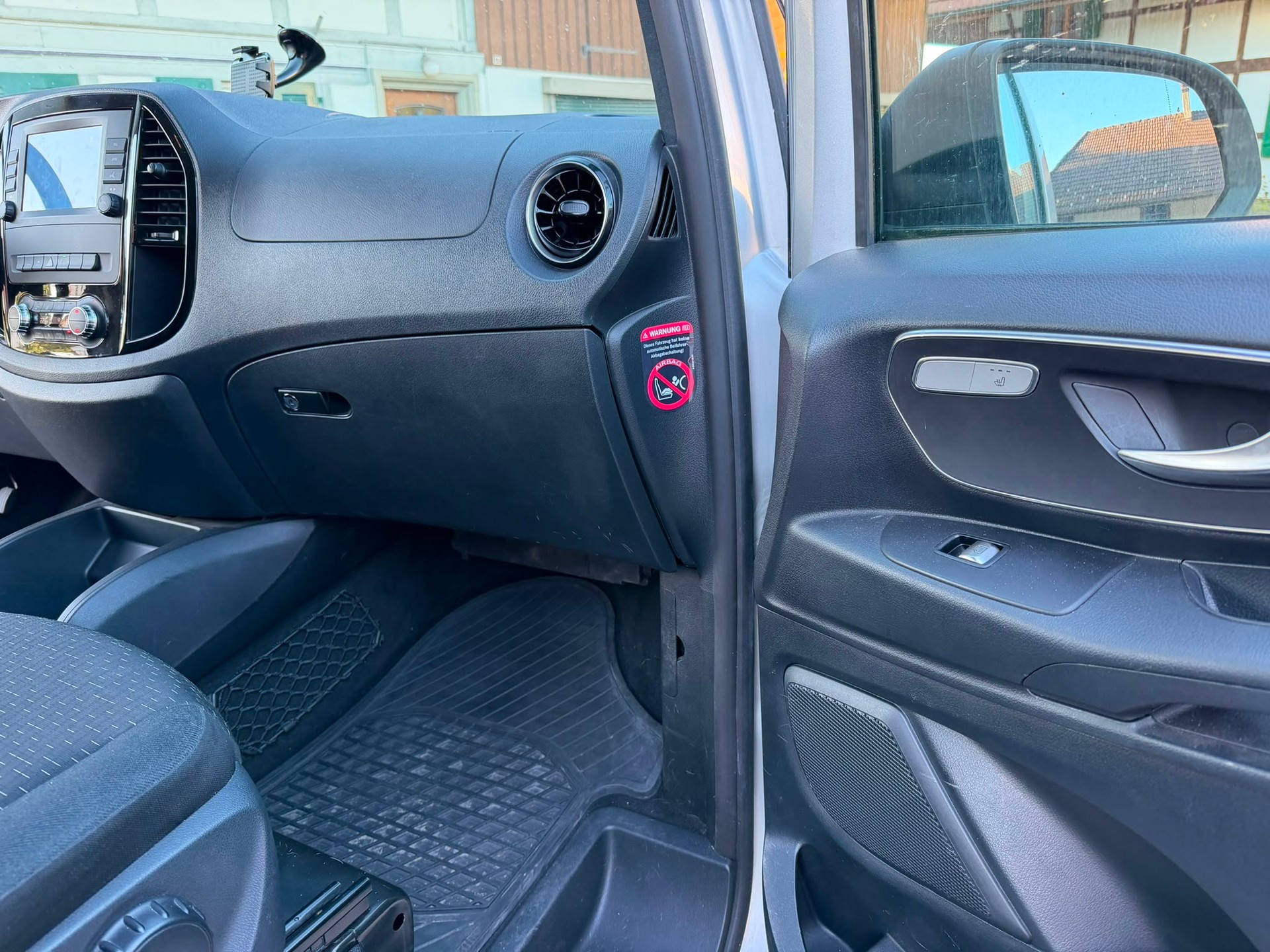 MERCEDES-BENZ Vito 116 CDI Lang Select Tourer 9G-Tronic-image-10