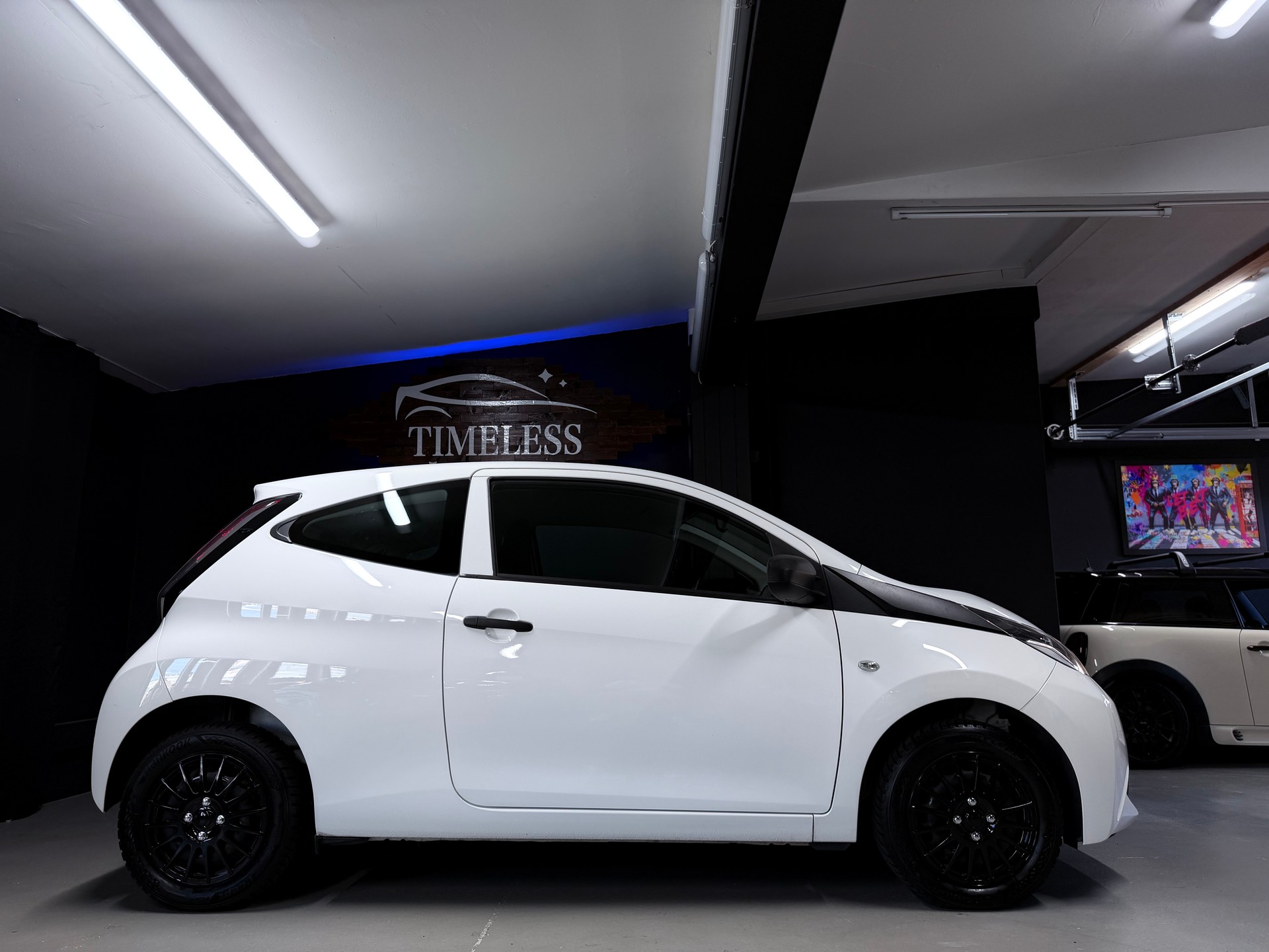 TOYOTA Aygo 1.0 VVT-i x-image-4