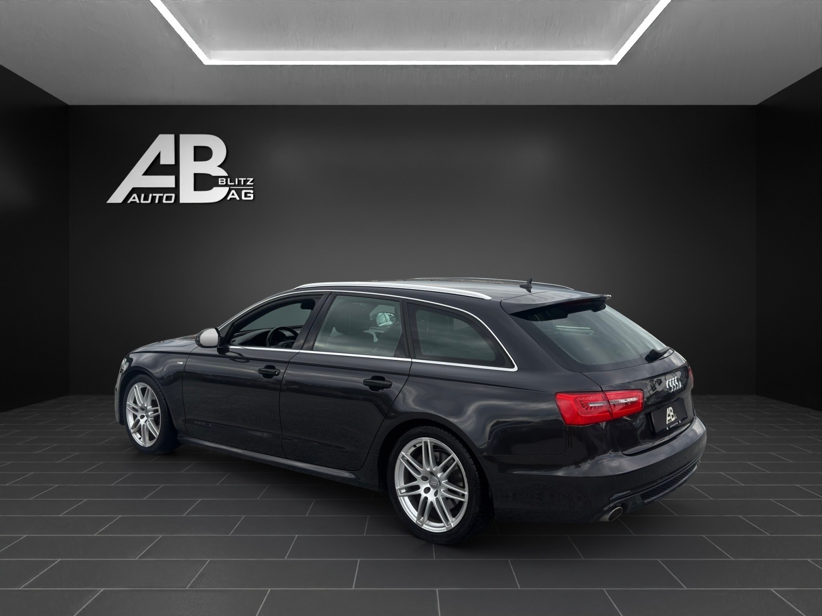 AUDI A6 Avant 3.0 TDI S-Line V6 quattro S-tronic mit 245 PS-image-2