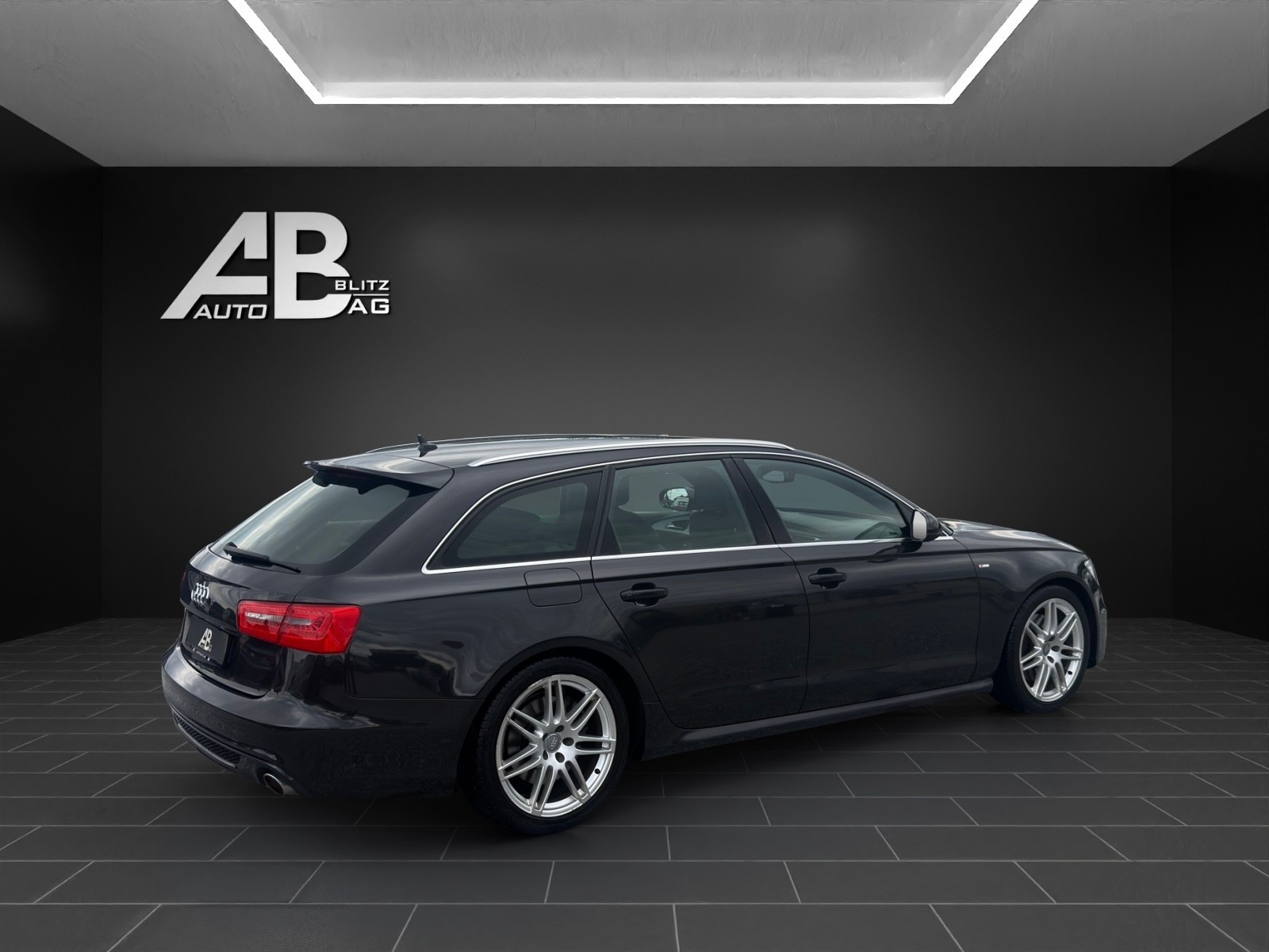 AUDI A6 Avant 3.0 TDI S-Line V6 quattro S-tronic mit 245 PS-image-4