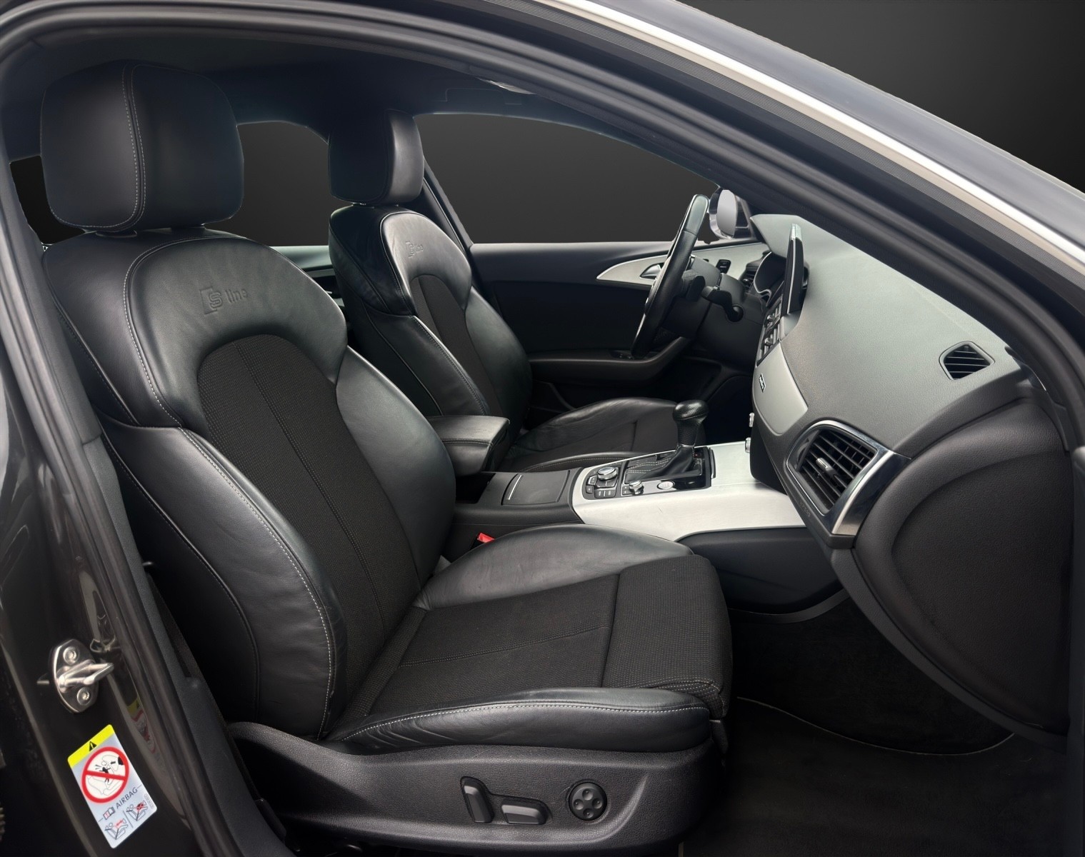 AUDI A6 Avant 3.0 TDI S-Line V6 quattro S-tronic mit 245 PS-image-8