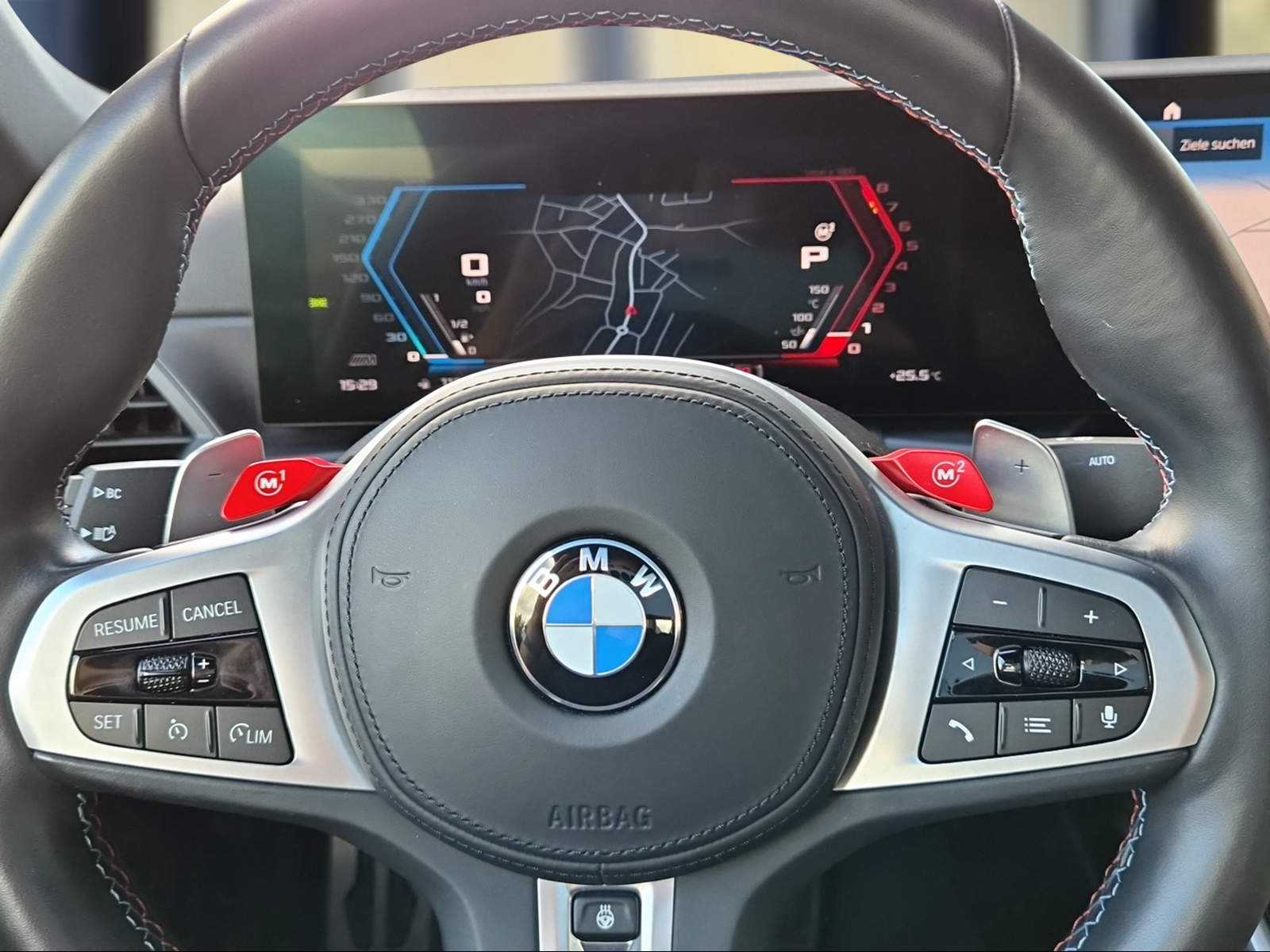 BMW M4 Cabrio Competition M xDrive Portimo Blau Metallic-image-9