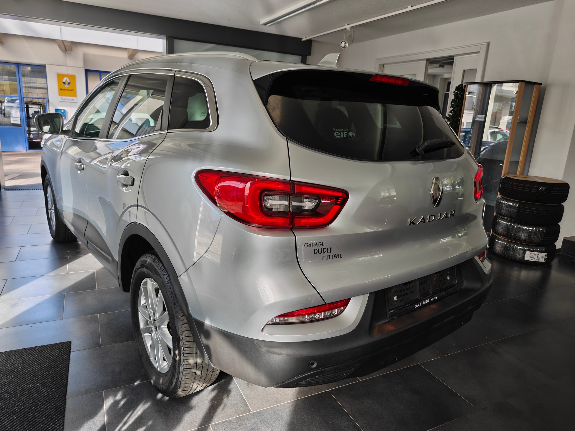 RENAULT Kadjar 1.3 160 Turbo Business EDC-image-3