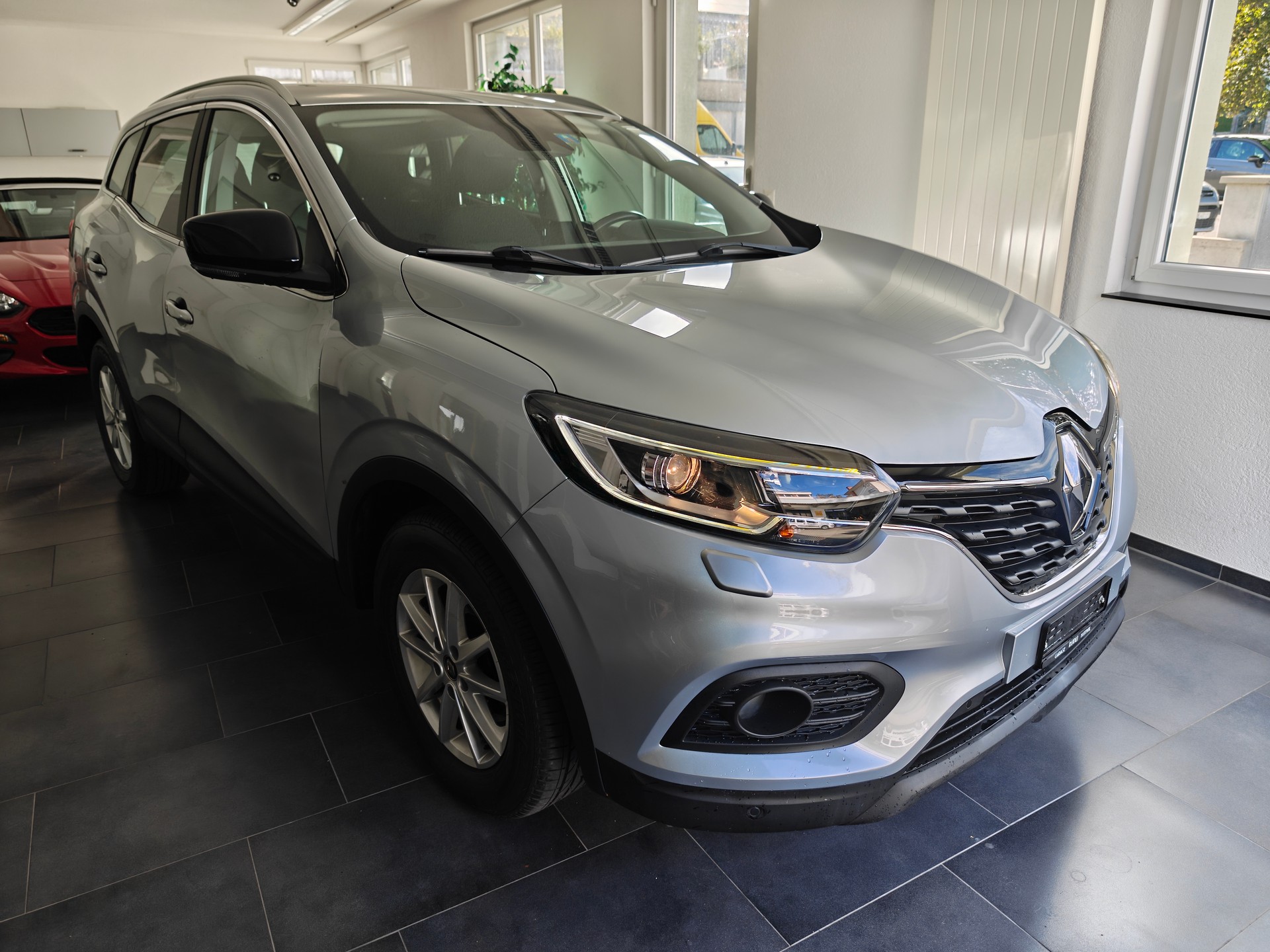 RENAULT Kadjar 1.3 160 Turbo Business EDC-image-0