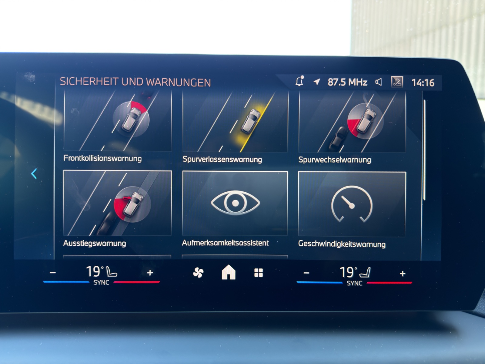 BMW 123 xDrive M Sport Steptronic - Driving Assistant Plus - Adapt. LED-Scheinwerfer-image-8