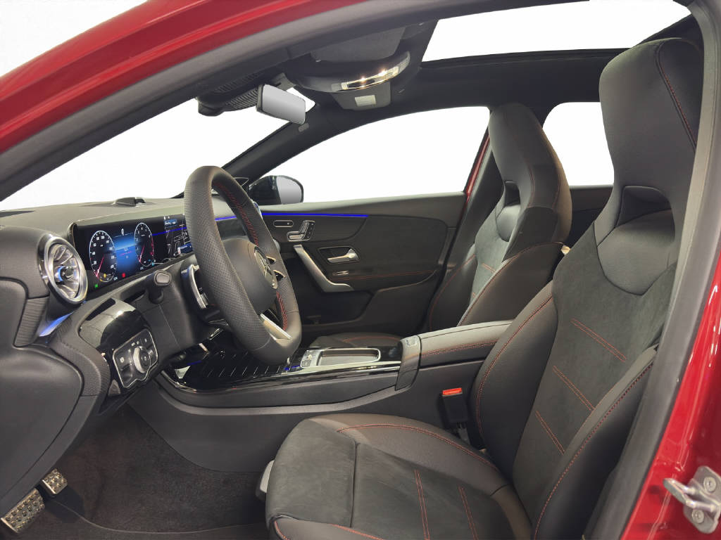 MERCEDES-BENZ A 250 AMG Line 4Matic-image-10