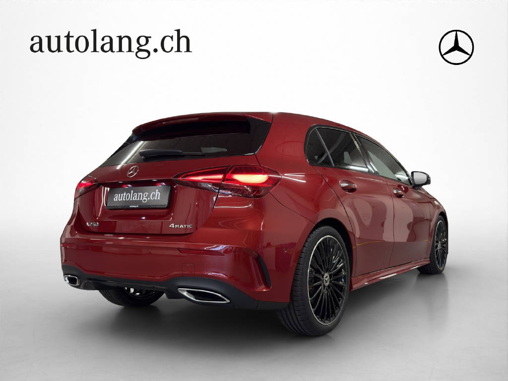 MERCEDES-BENZ A 250 AMG Line 4Matic-image-4