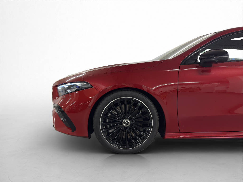 MERCEDES-BENZ A 250 AMG Line 4Matic-image-7