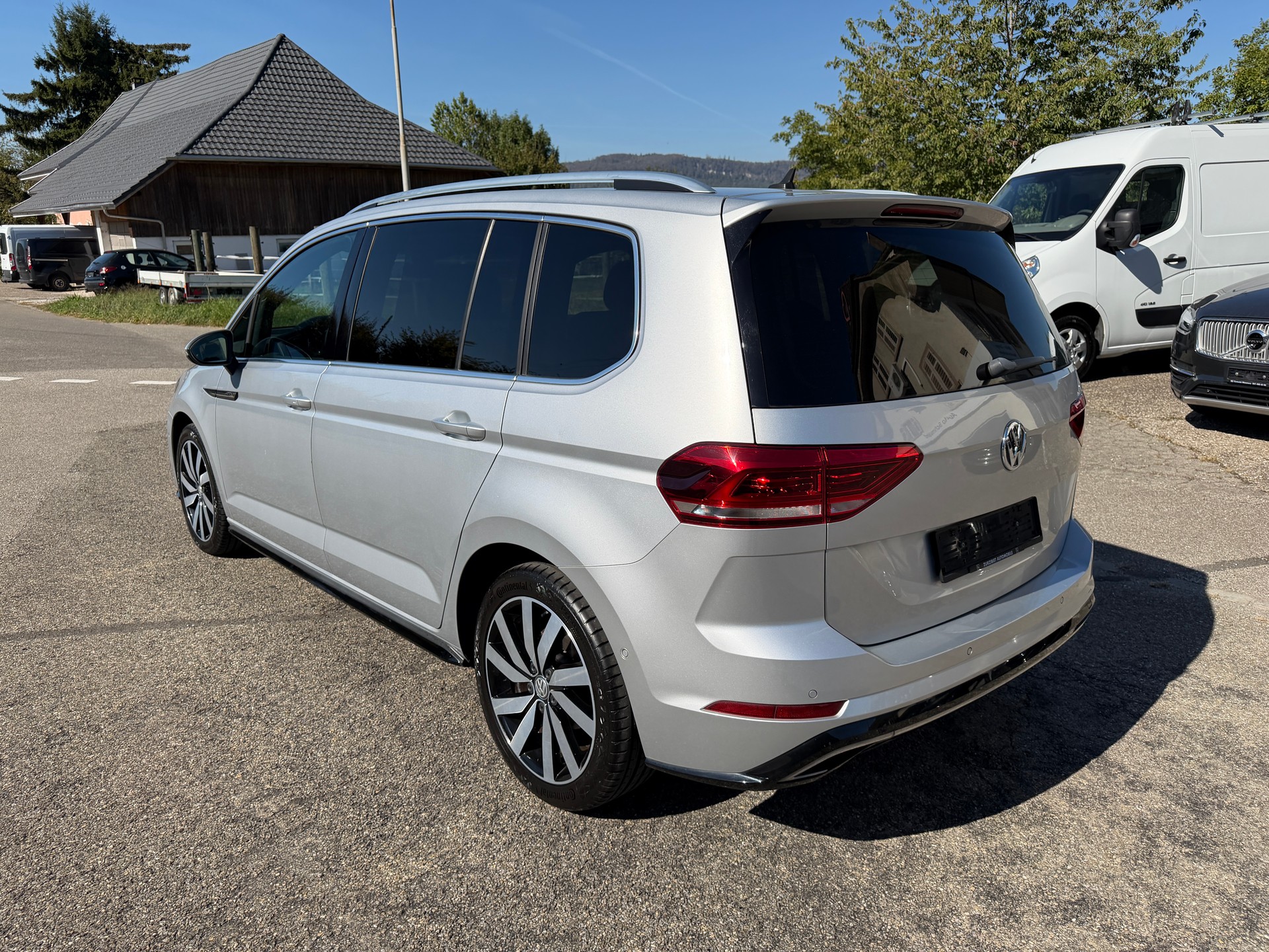 VW Touran 1.5 TSI EVO Highline DSG-image-2