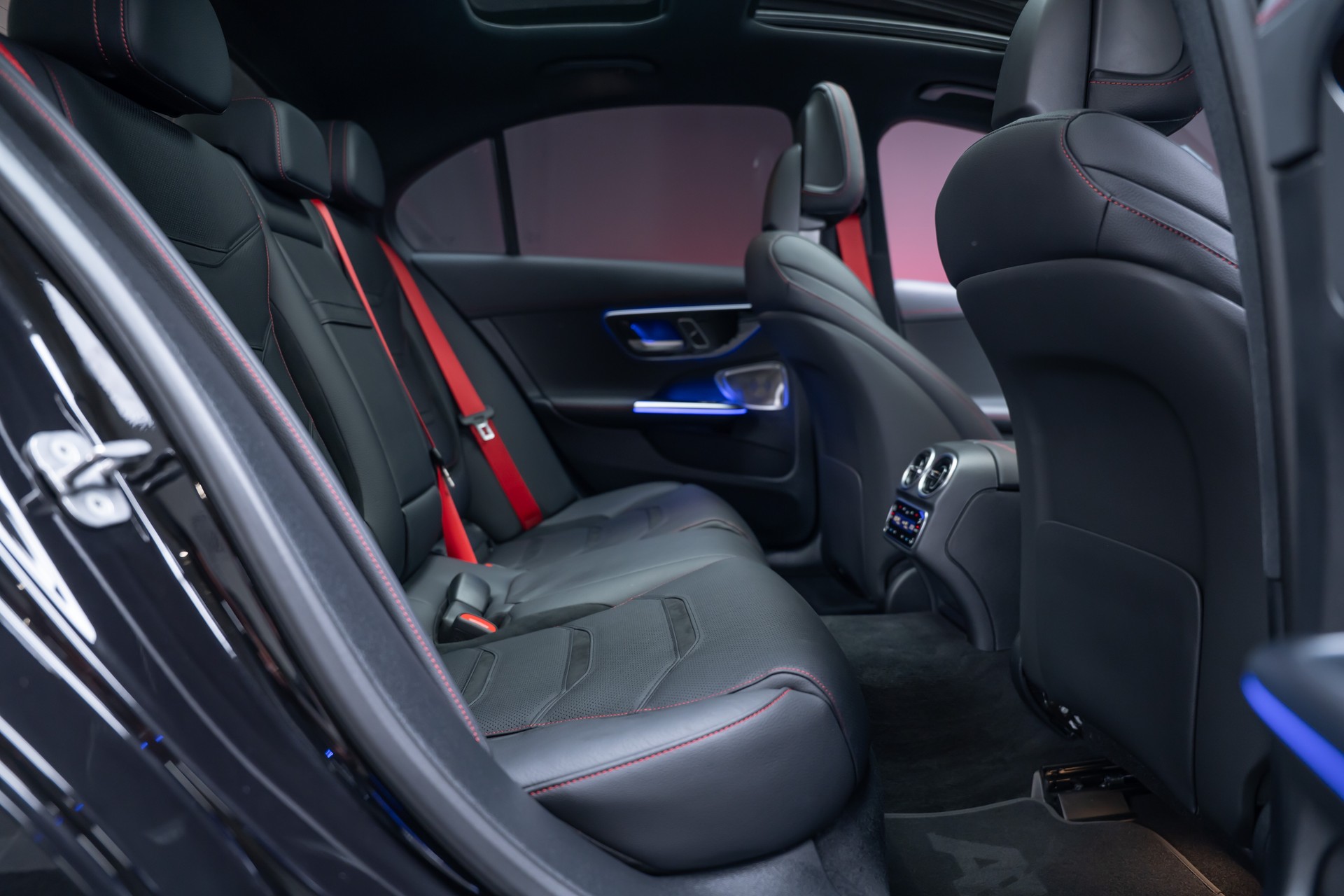 MERCEDES-BENZ C 43 AMG Executive Edition 4matic / 360°Kamera / HeadUp / Burmester-image-23