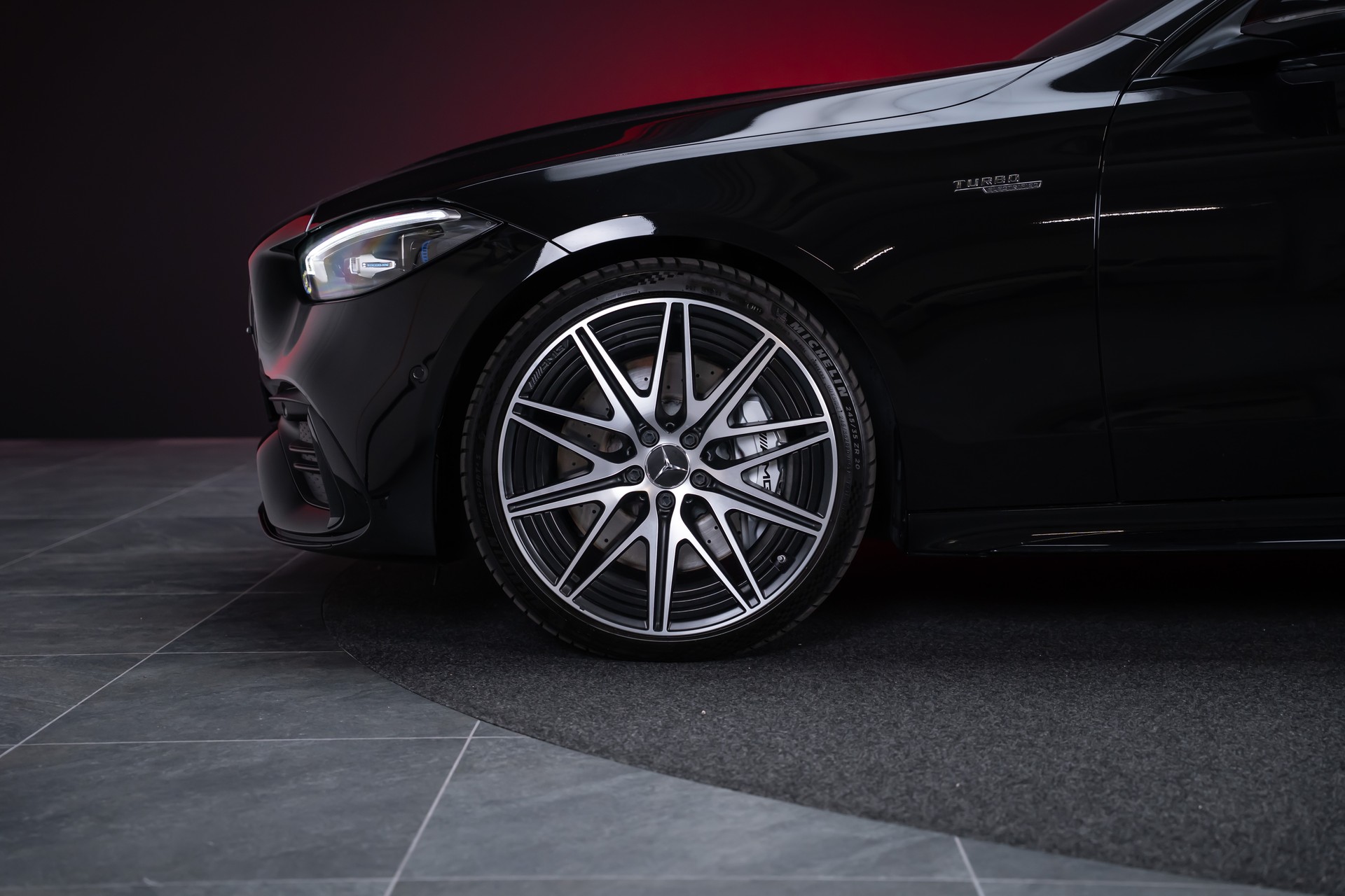 MERCEDES-BENZ C 43 AMG Executive Edition 4matic / 360°Kamera / HeadUp / Burmester-image-46