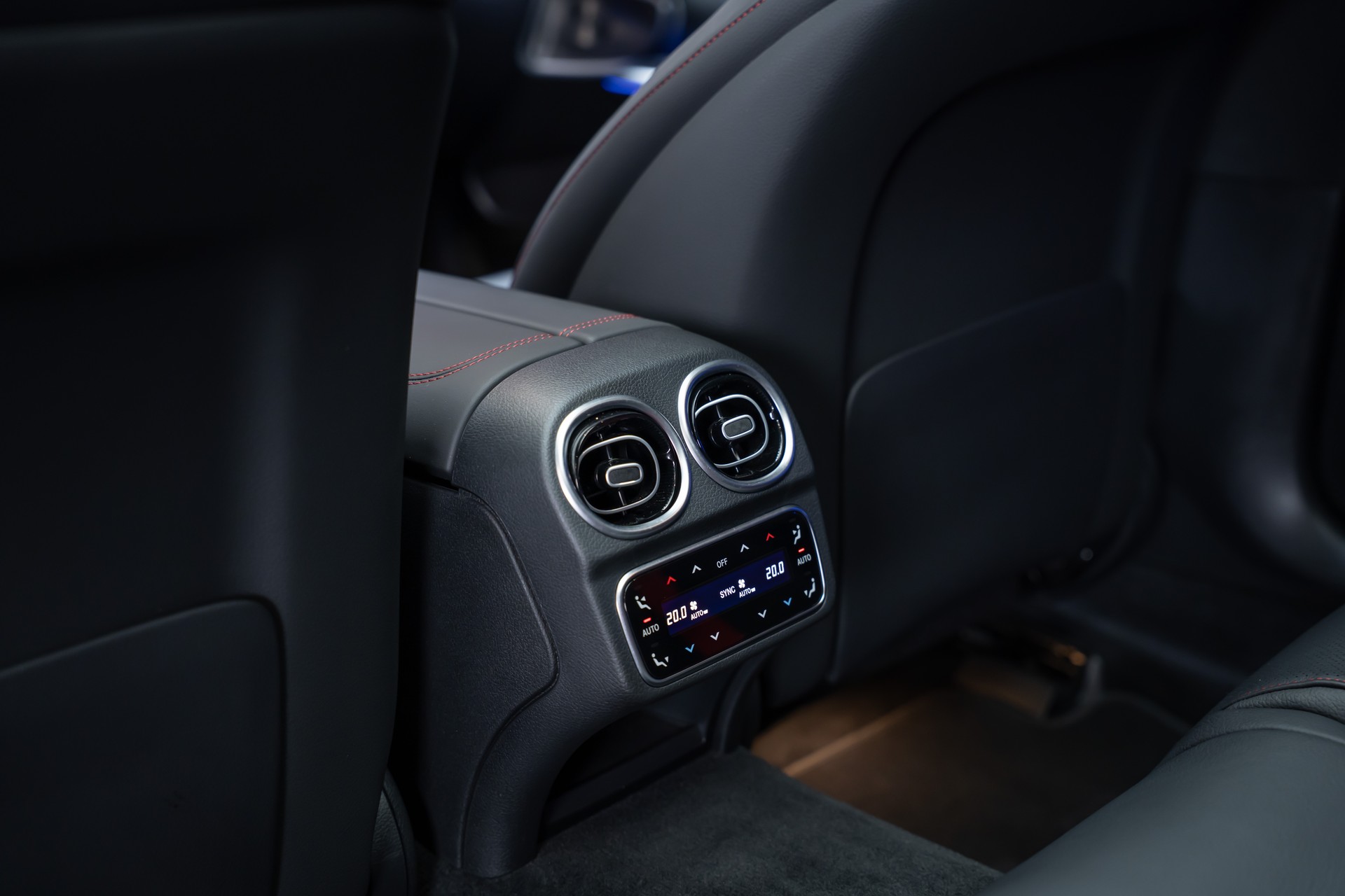 MERCEDES-BENZ C 43 AMG Executive Edition 4matic / 360°Kamera / HeadUp / Burmester-image-21