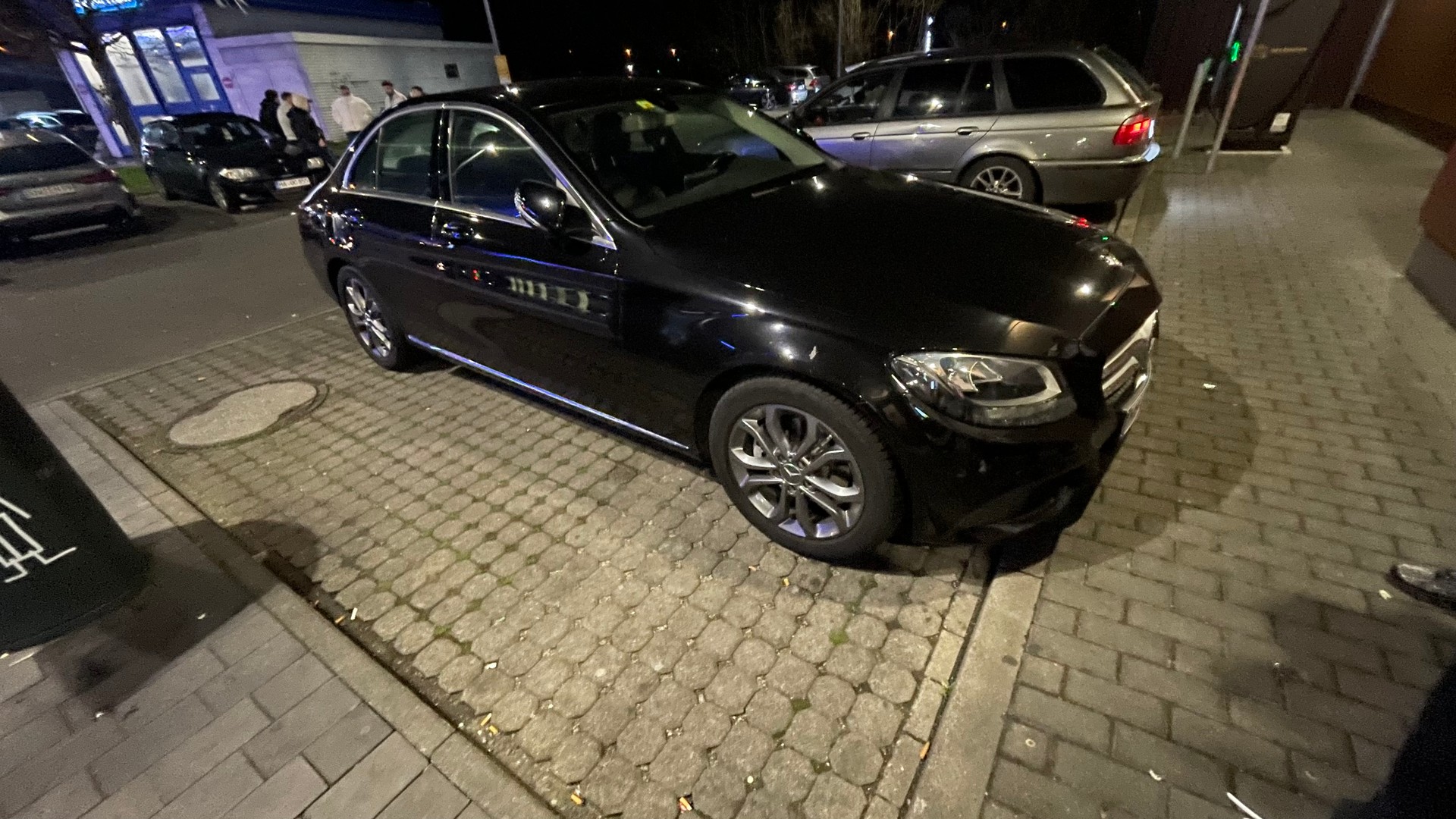 MERCEDES-BENZ C 200-image-1