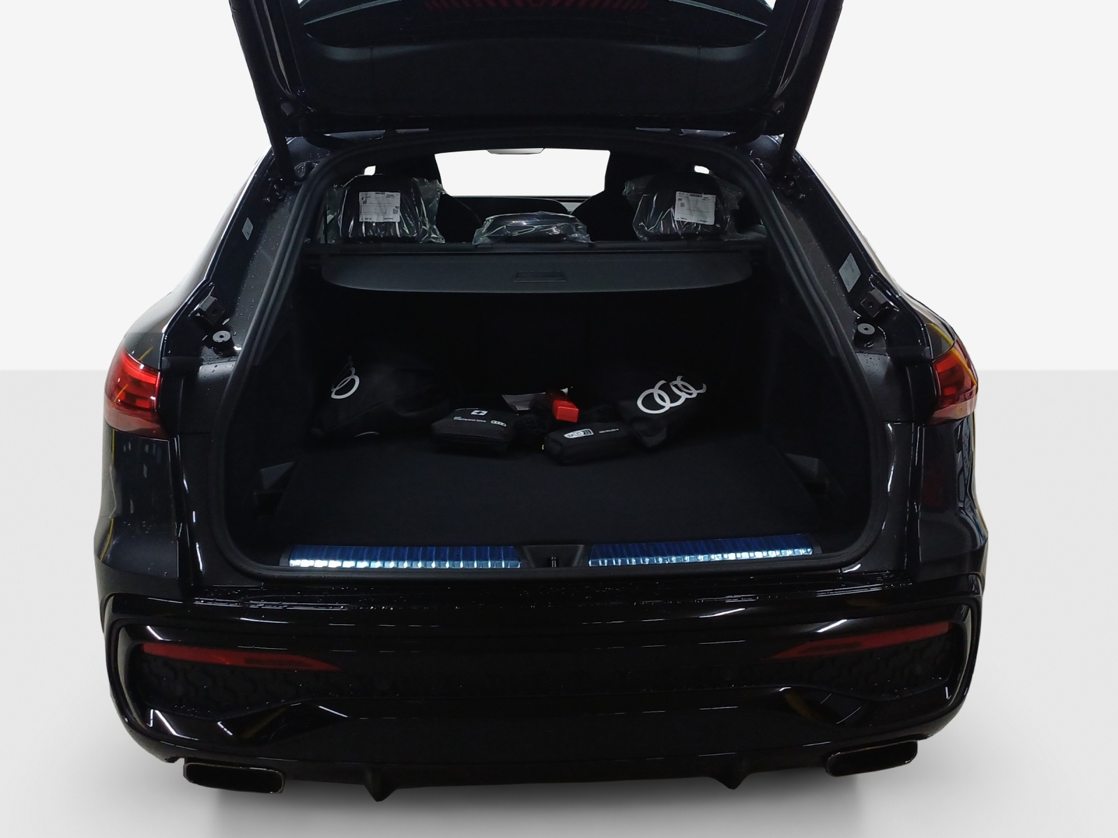 AUDI Q5 Sportback e-hybrid quattro 220 kW S-tronic-image-12